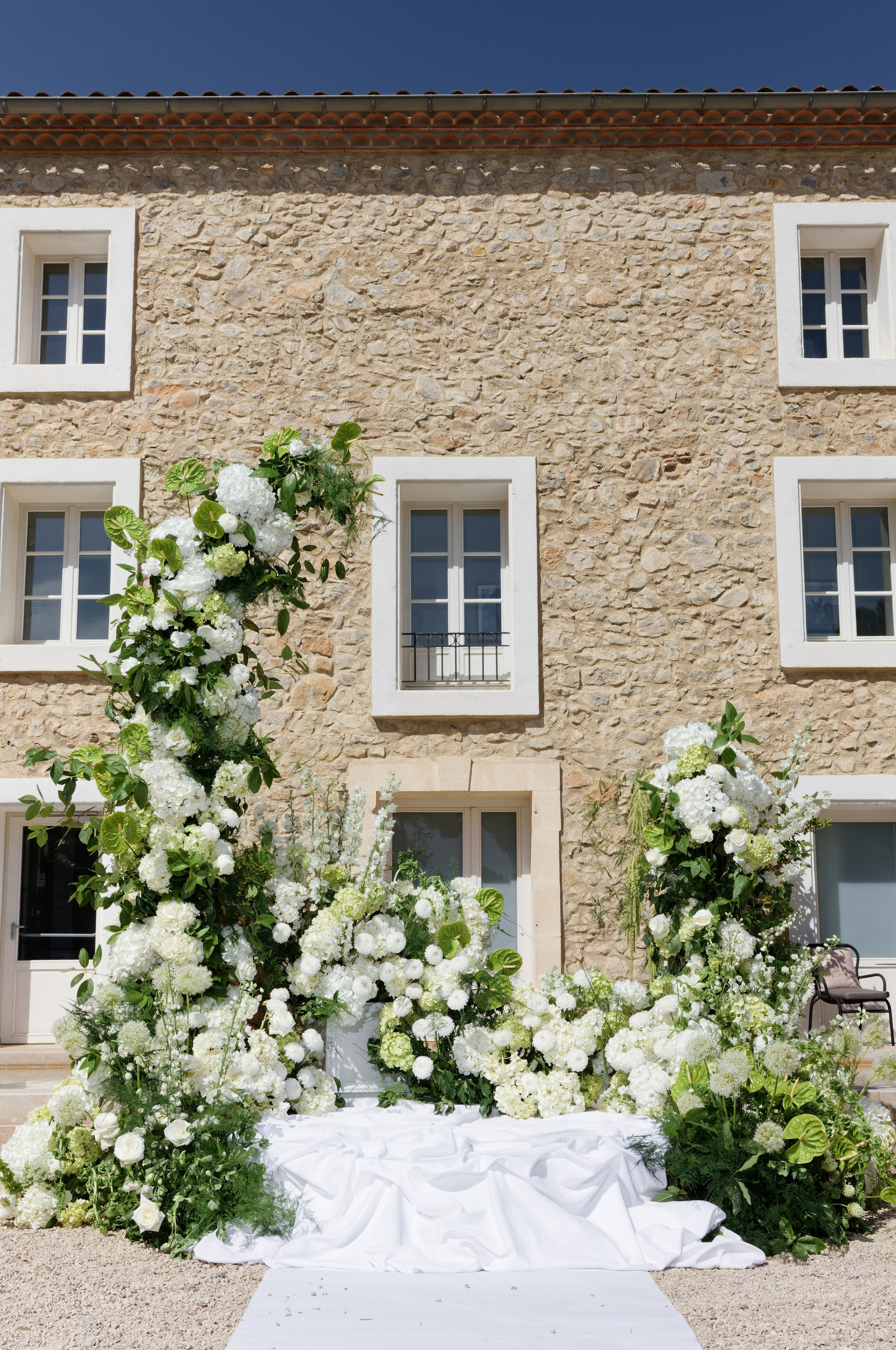 Wedding at Château L’Hospitalet in Narbonne, France. Destination Wedding Photographer — Nikita Burtsev