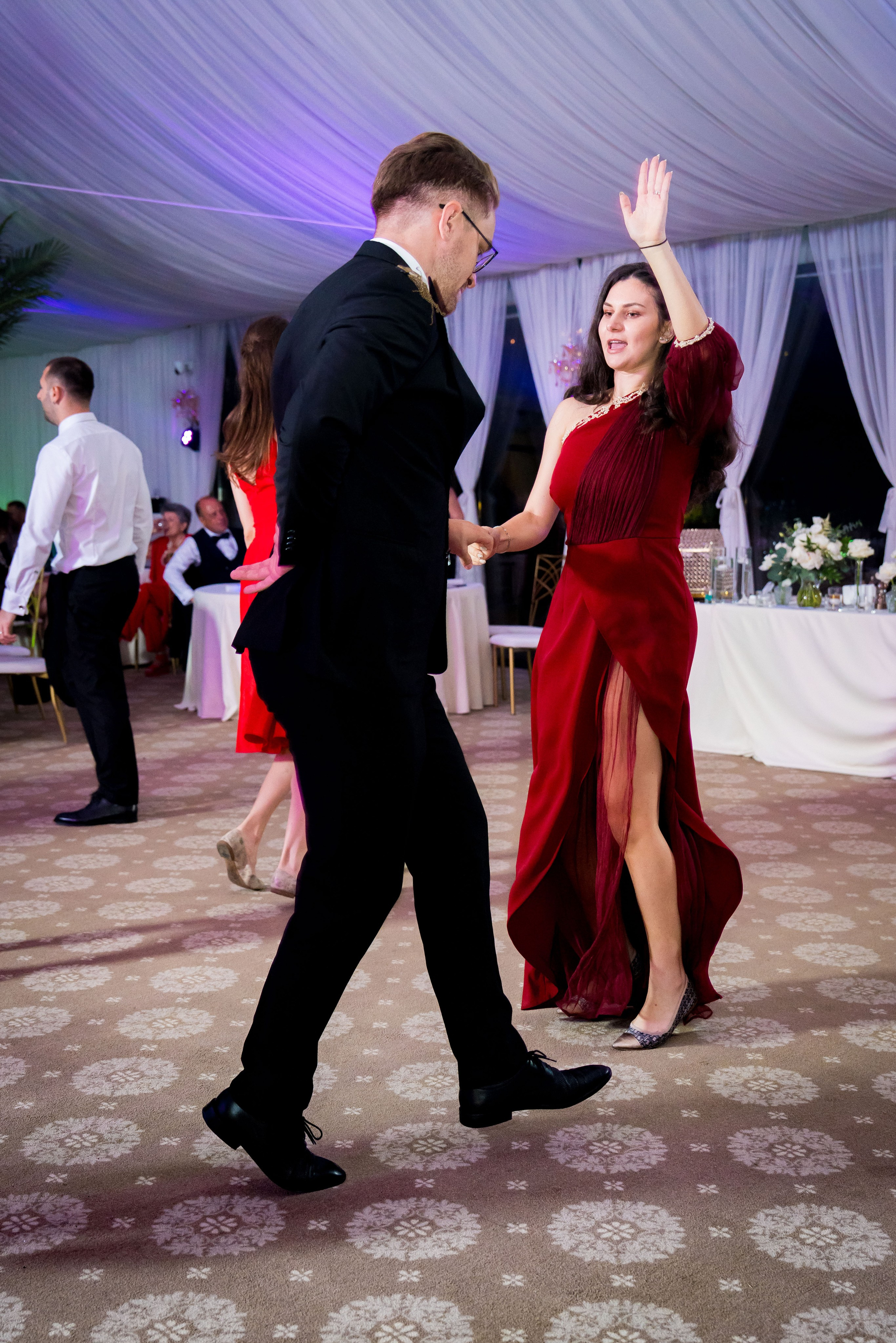 PARTY. Gabriel Florea — Fotograf nuntă București