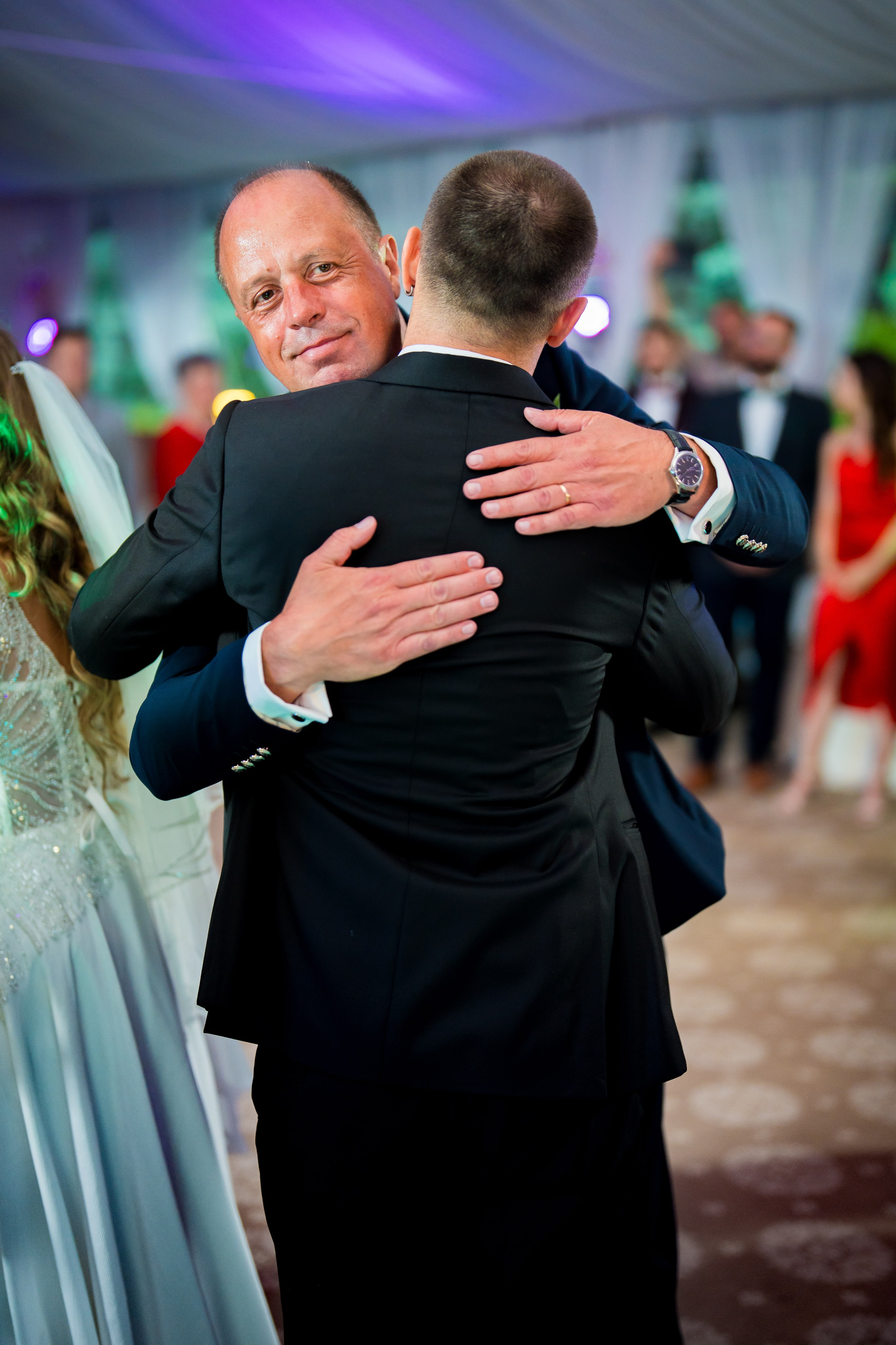 PARTY. Gabriel Florea — Fotograf nuntă București