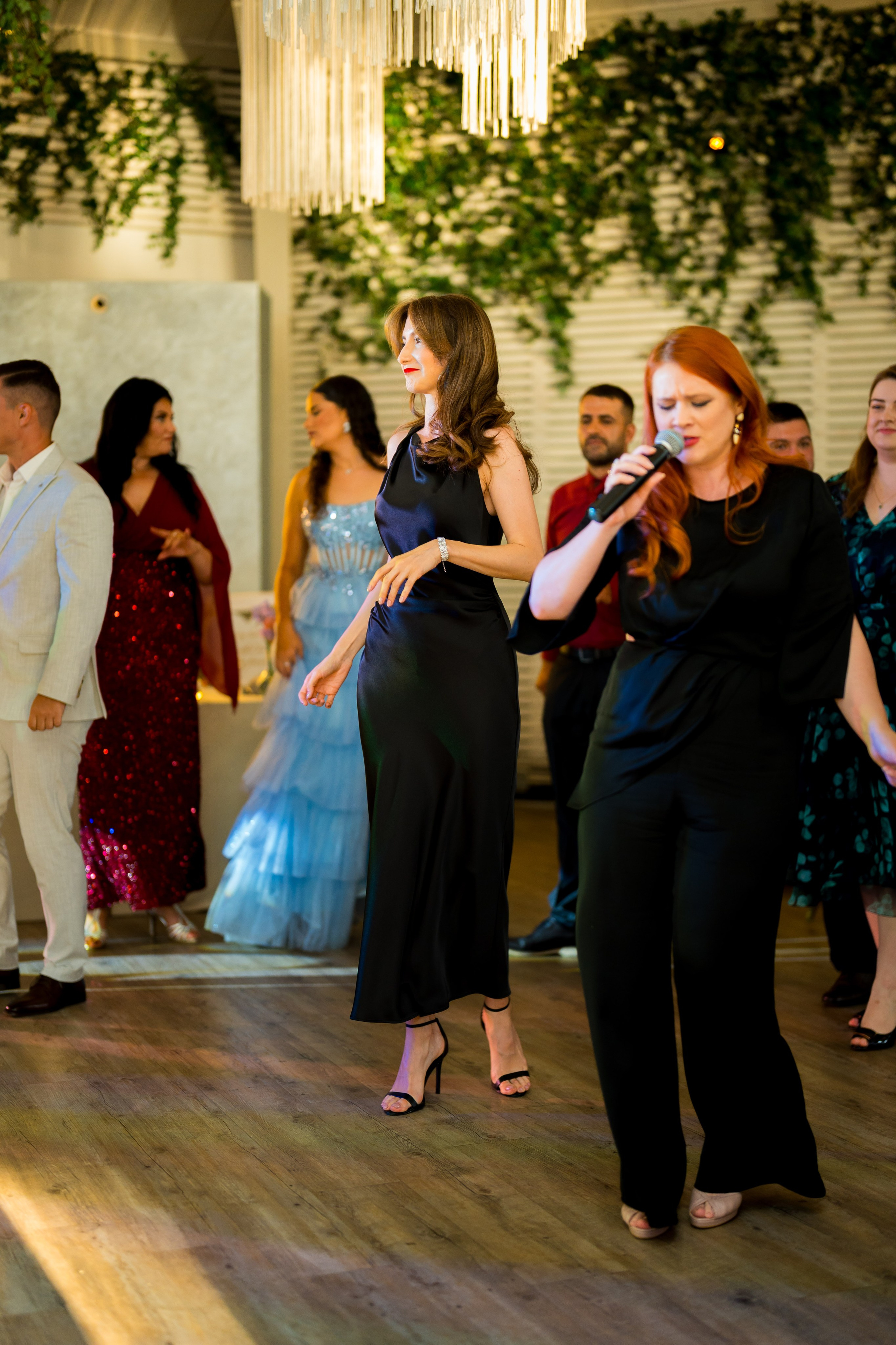 PARTY. Gabriel Florea — Fotograf nuntă București