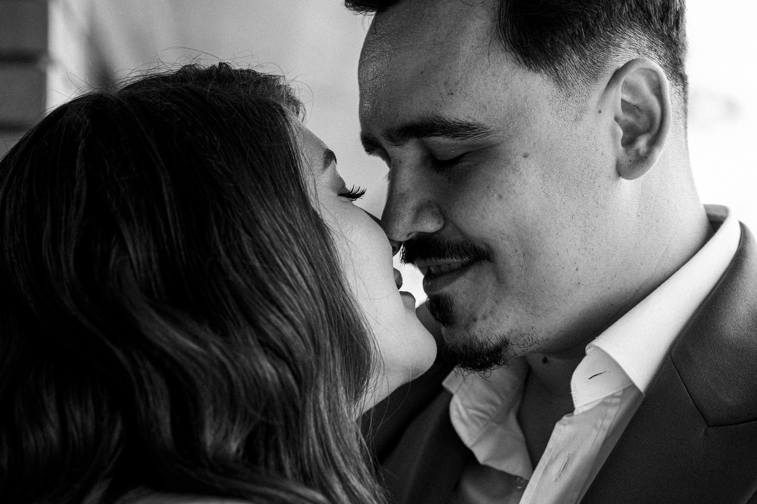 Cununie civilă - Cristina și Adrian. ALB — Alexandru-Laurențiu Bîrsan | Fotograf în București