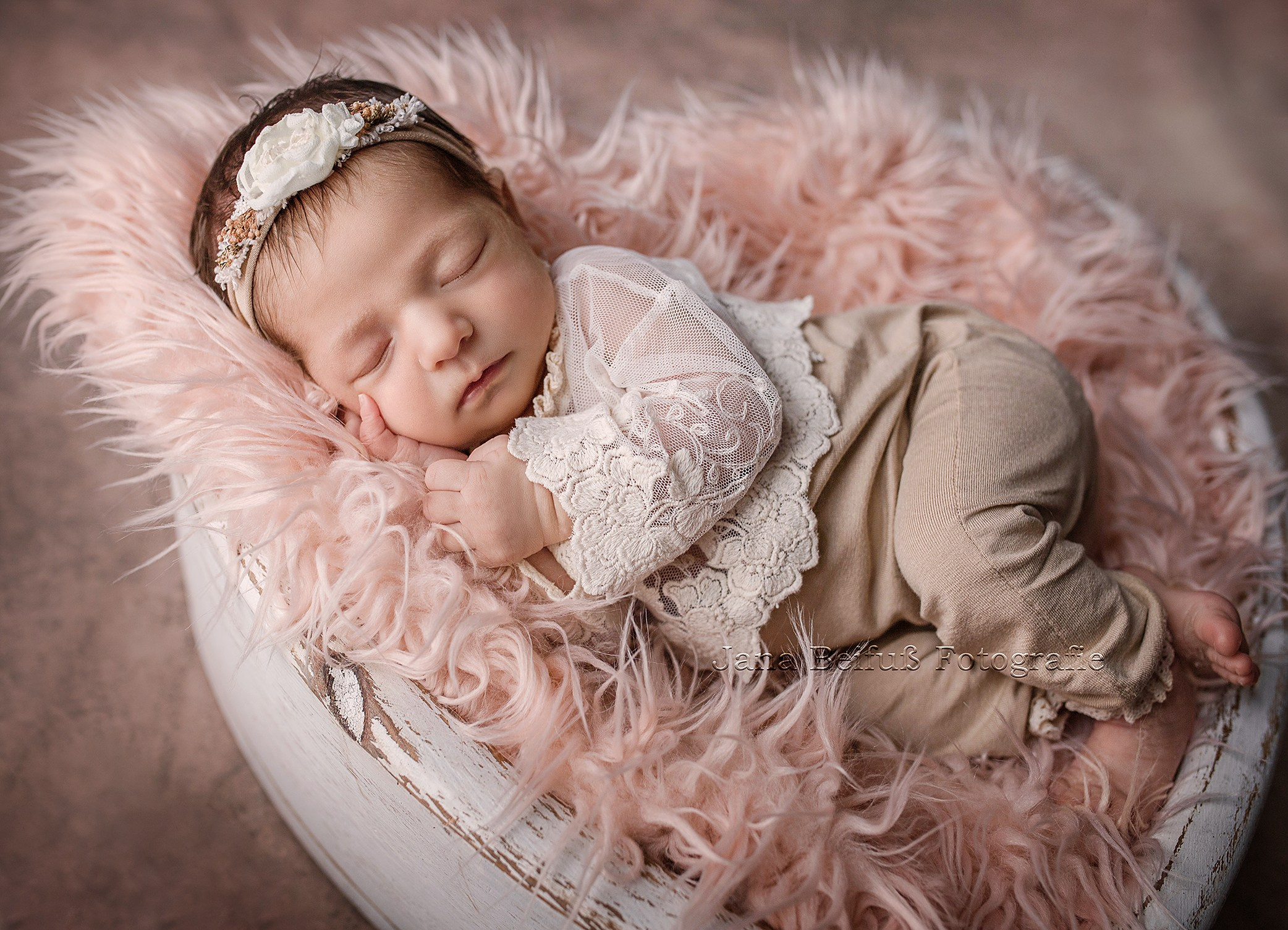 Neugeborenenshooting Weißenhorn, Neugeborenenshooting Ulm, Babyfotograf Ulm, Babyfotograf Senden, Babyfotograf Neu-Ulm Jana Beifuß Fotografie