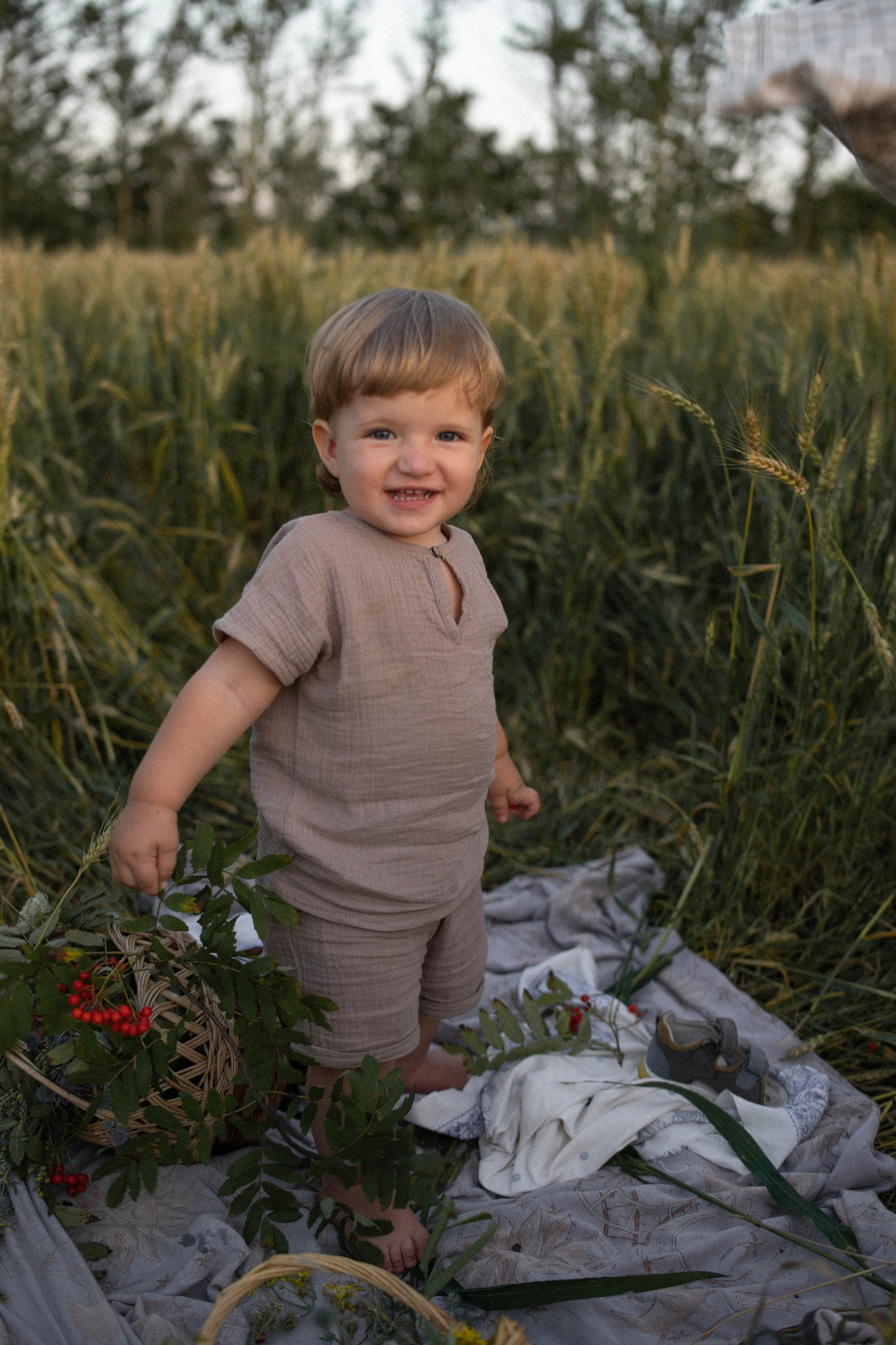 Ulia. Lifestyle photographer Turku. I catch emotions in the frame