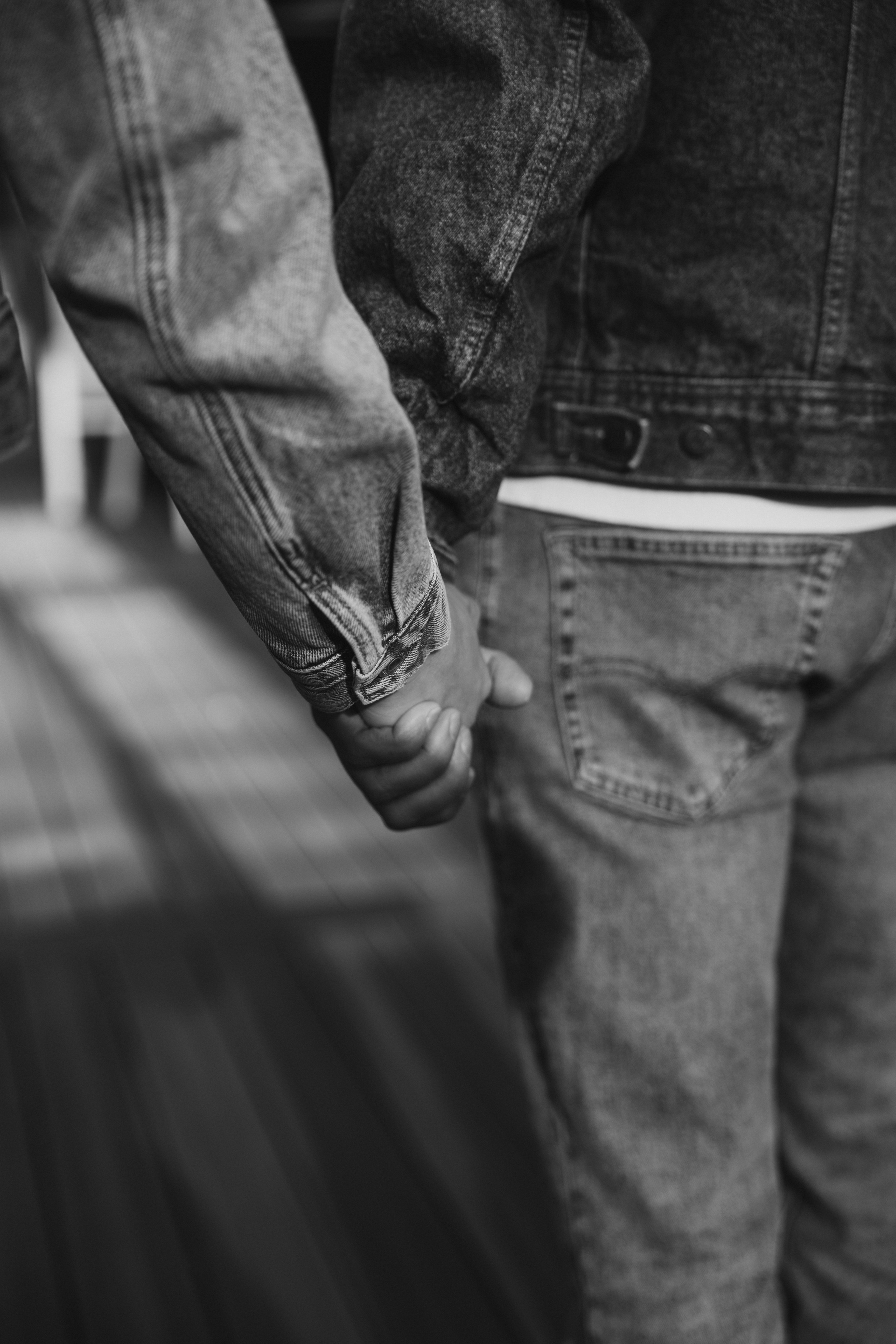 Ski engagement session. Home