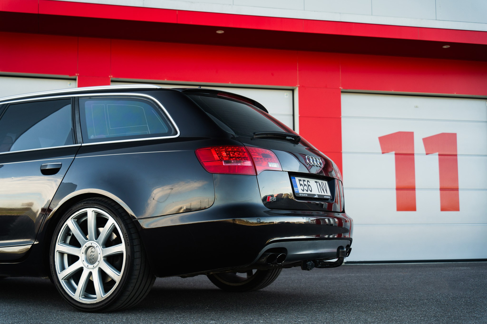 AUDI S6 V10. LOHA VISUALS — AUTOMOTIVE PHOTOGRAPHY