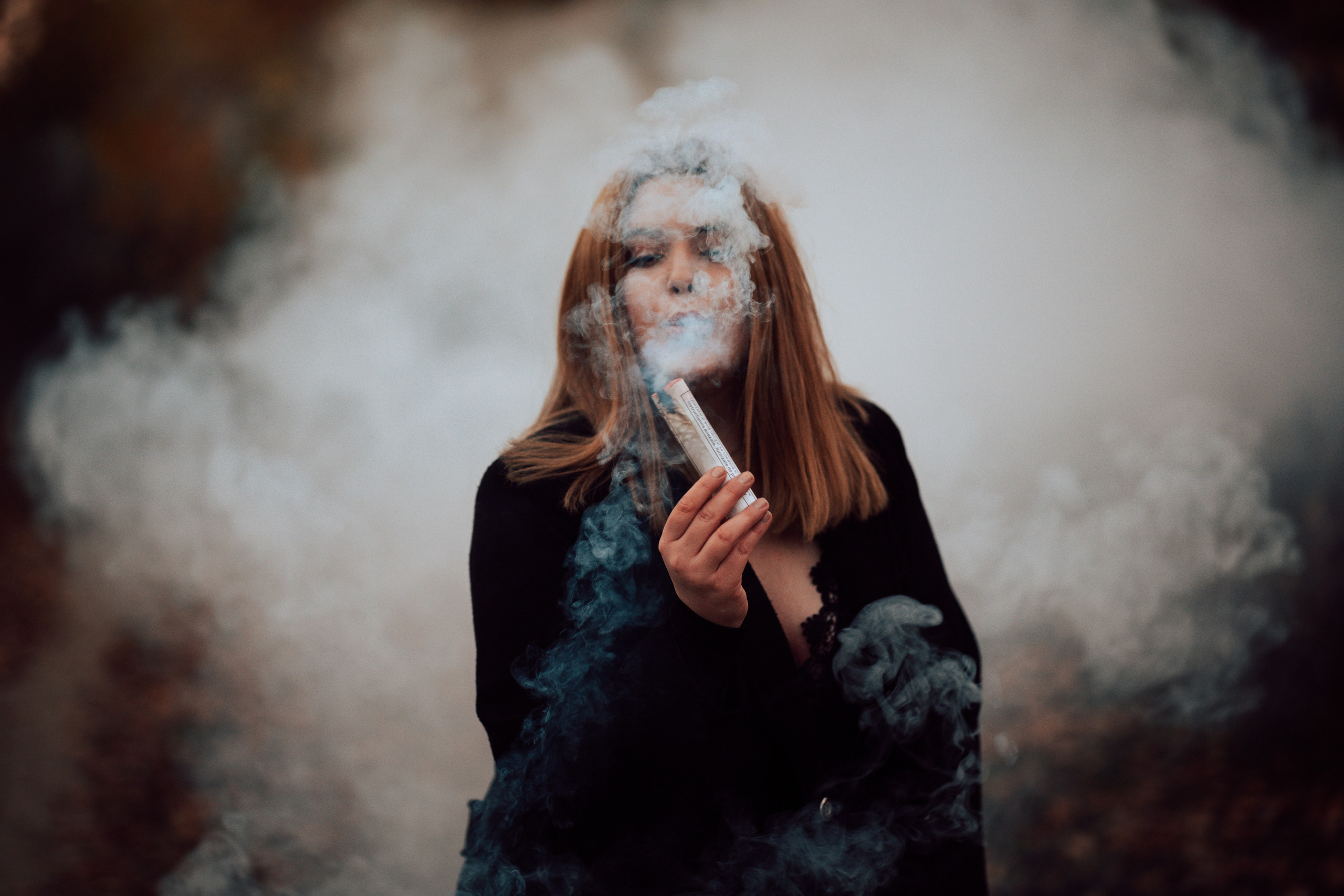 Fumigene… 40 lei/fumigena Opțional. Trendy Albums