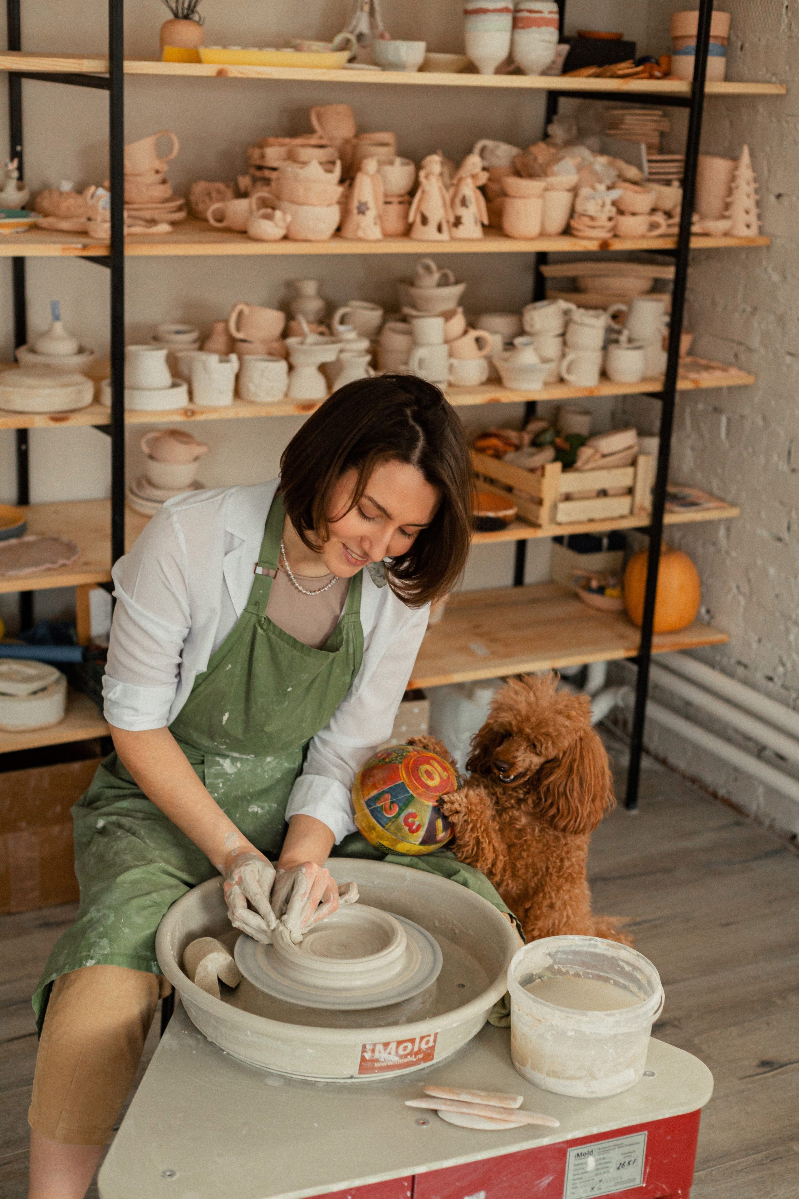 Foto promocional de la escuela de cerámica de Valencia