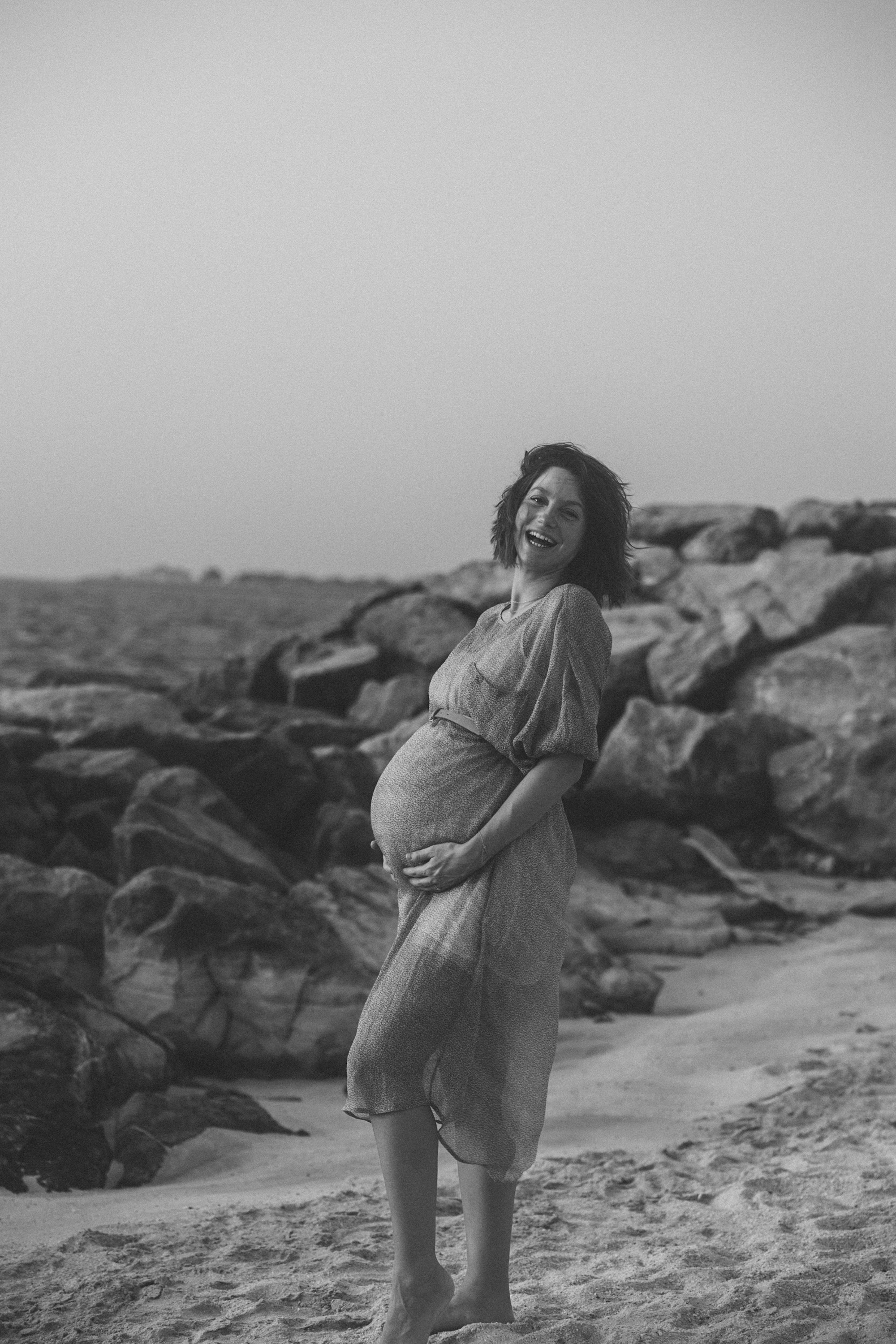 Maternity Session — Beach. Family Photographer in Dubai