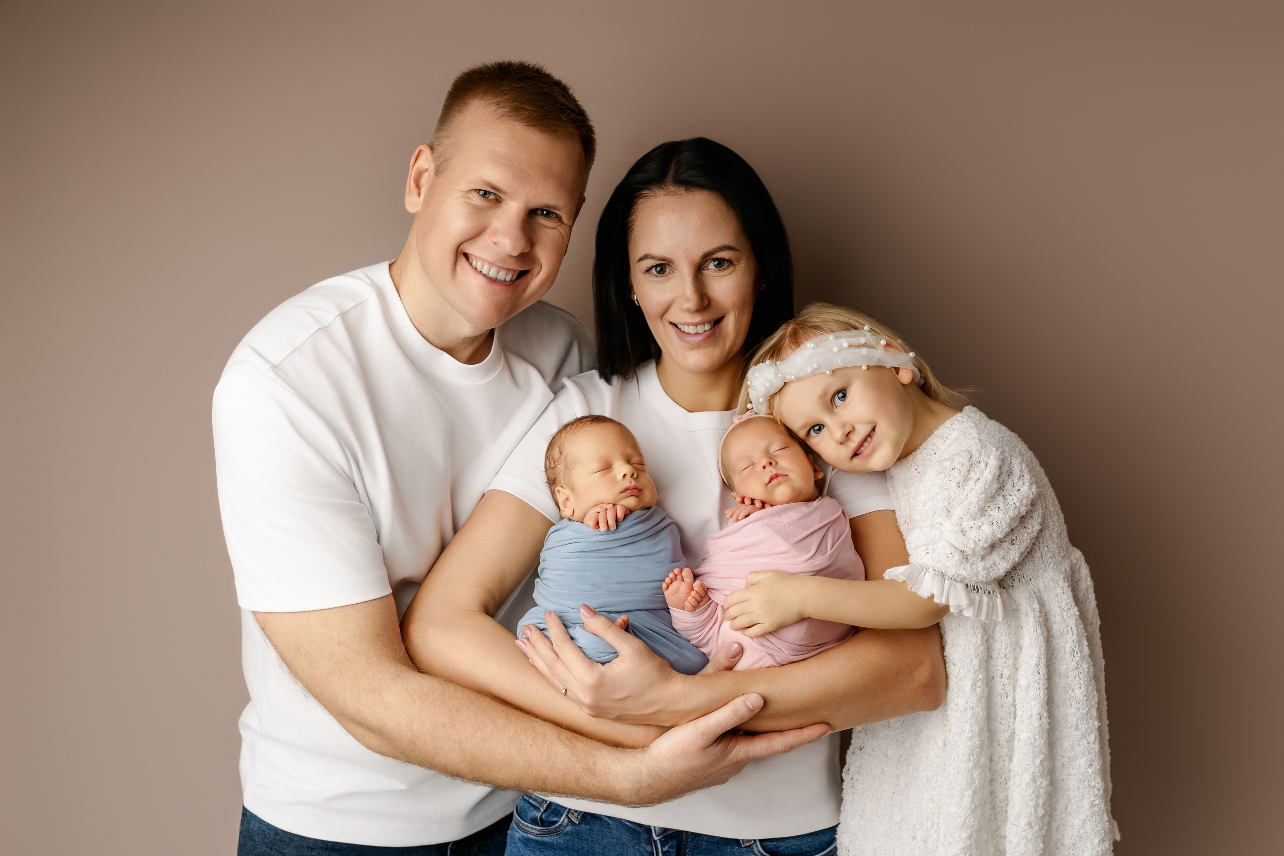 Esu Aleksandra naujagimių ir kudikių fotografė iš Vilniaus