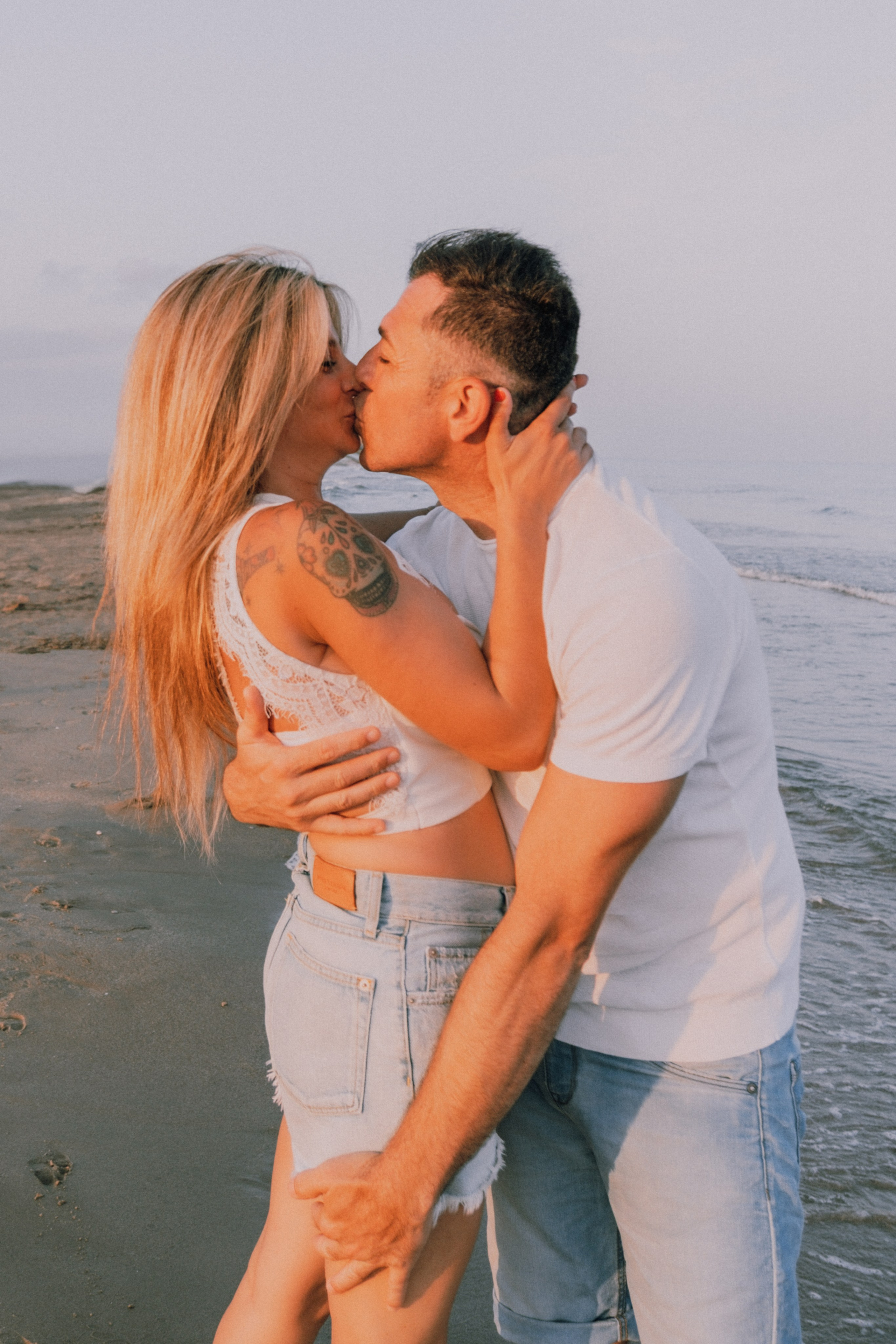 Sesión familiar en la playa. Fotografía profesional en Calafell - Elena Medvedeva