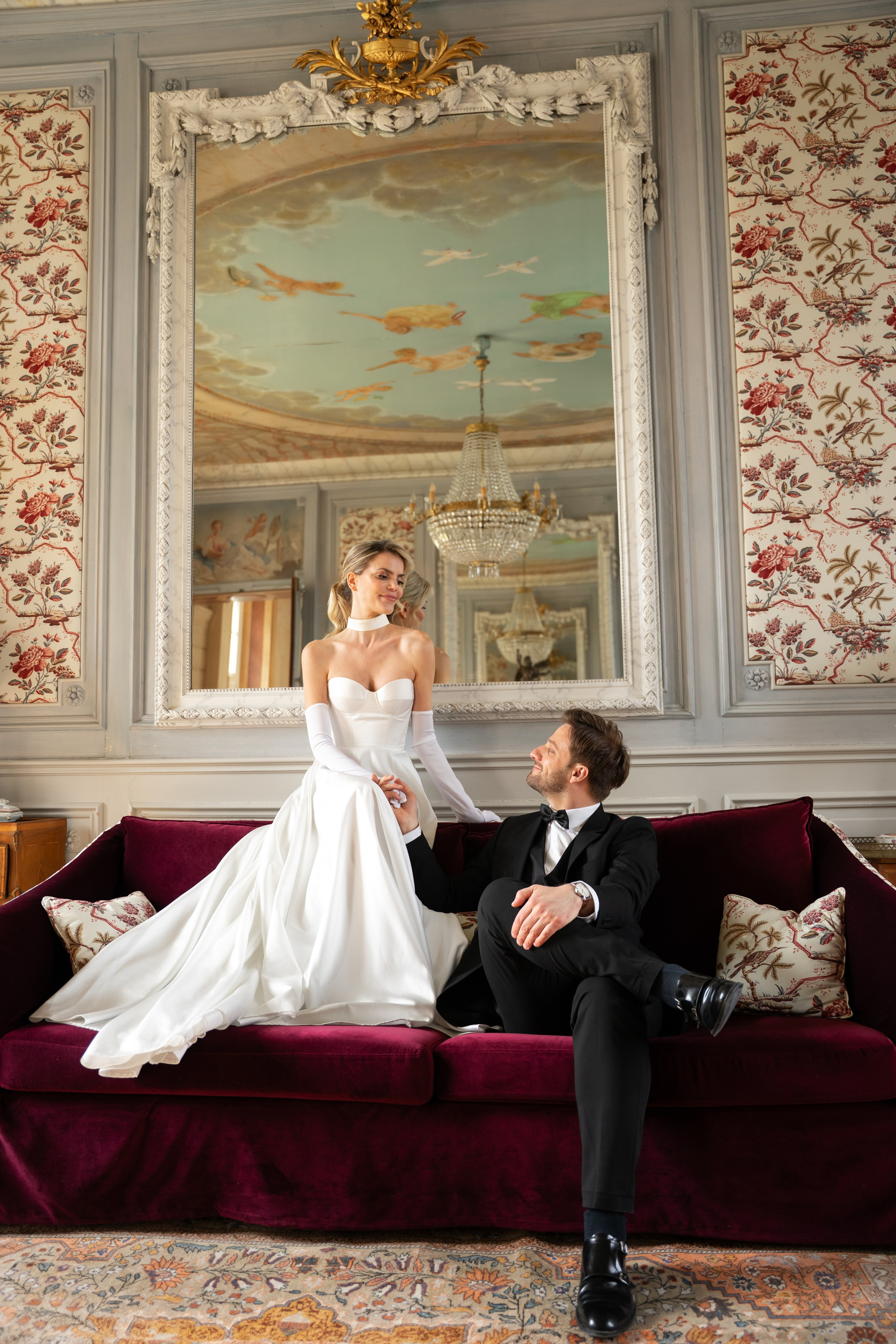 Chateau elopement inspiration. Wedding photographer in Paris Oksana Shum