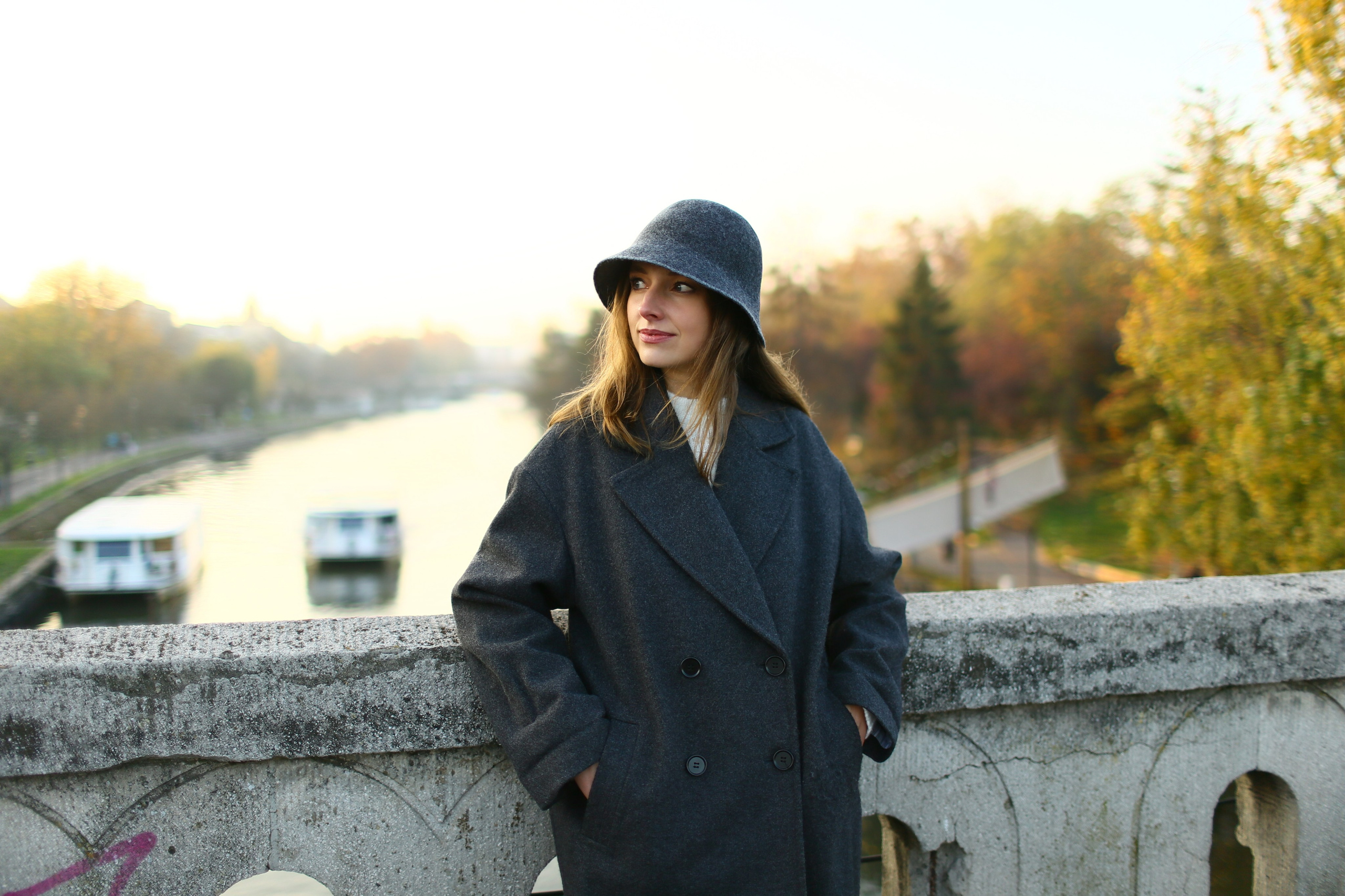 KARINA. CCORNEA PHOTOGRAPHY