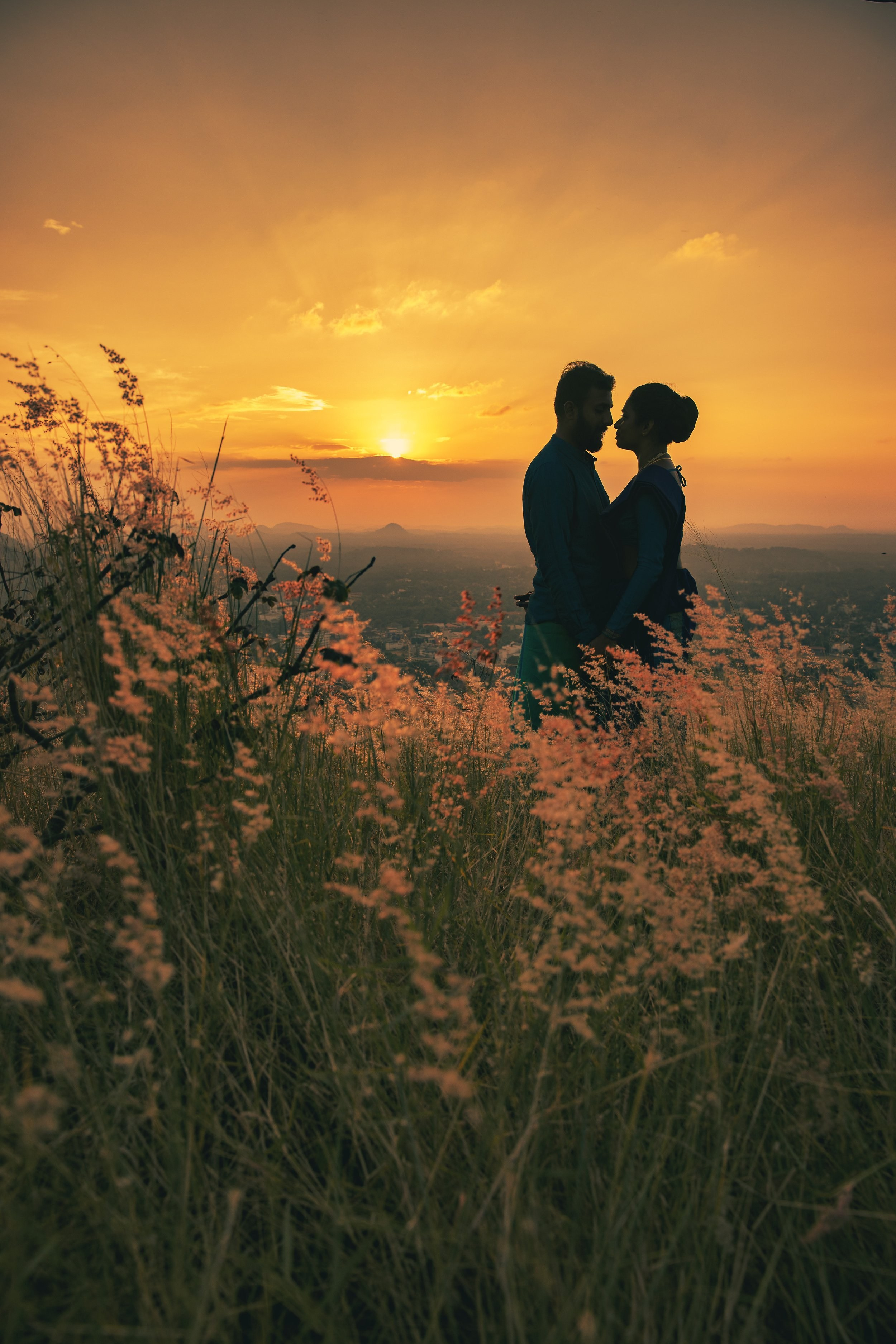 A romantic post wedding couple shoot at Kurunegala