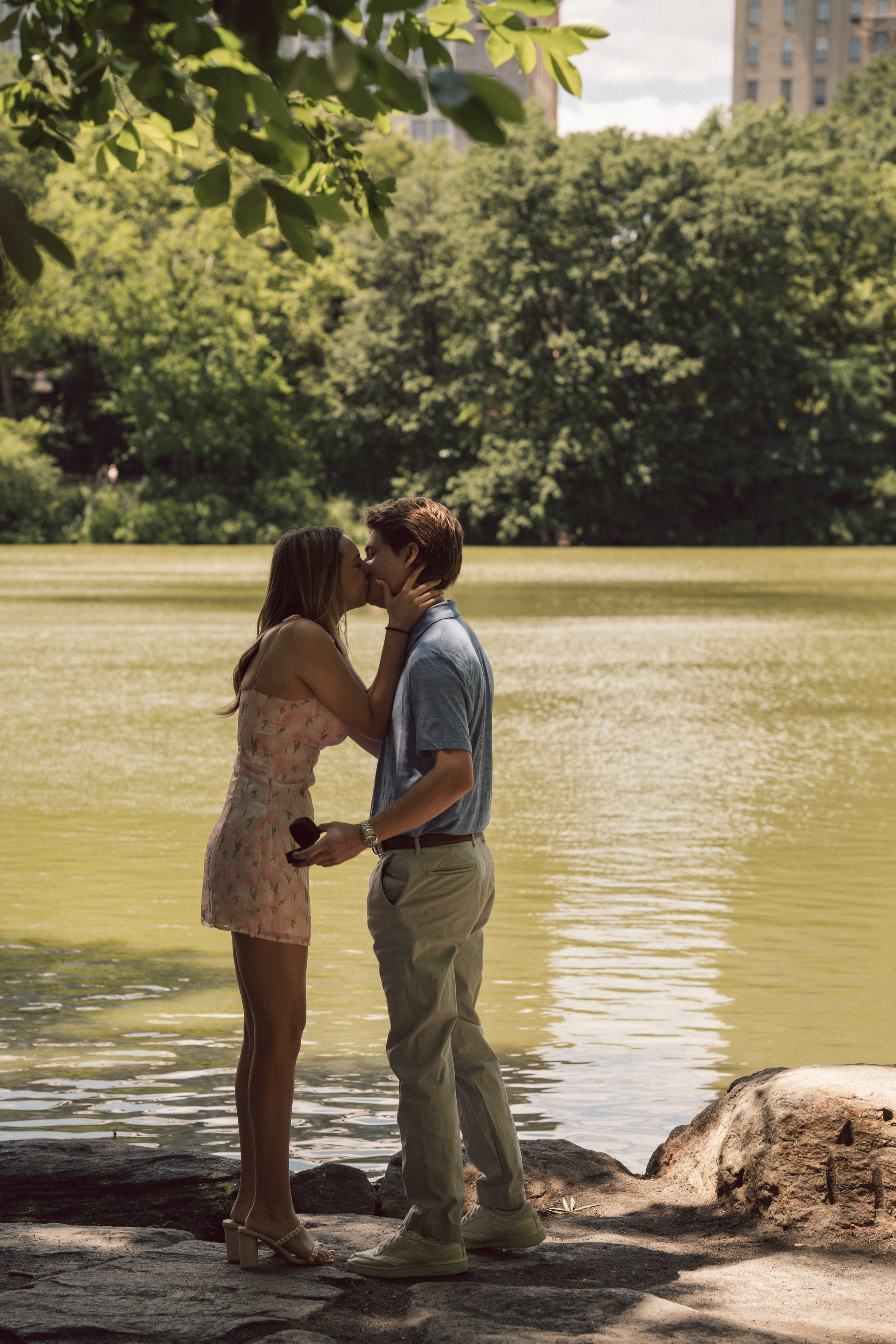 Surprise proposal Central Park. New York + destination photographer