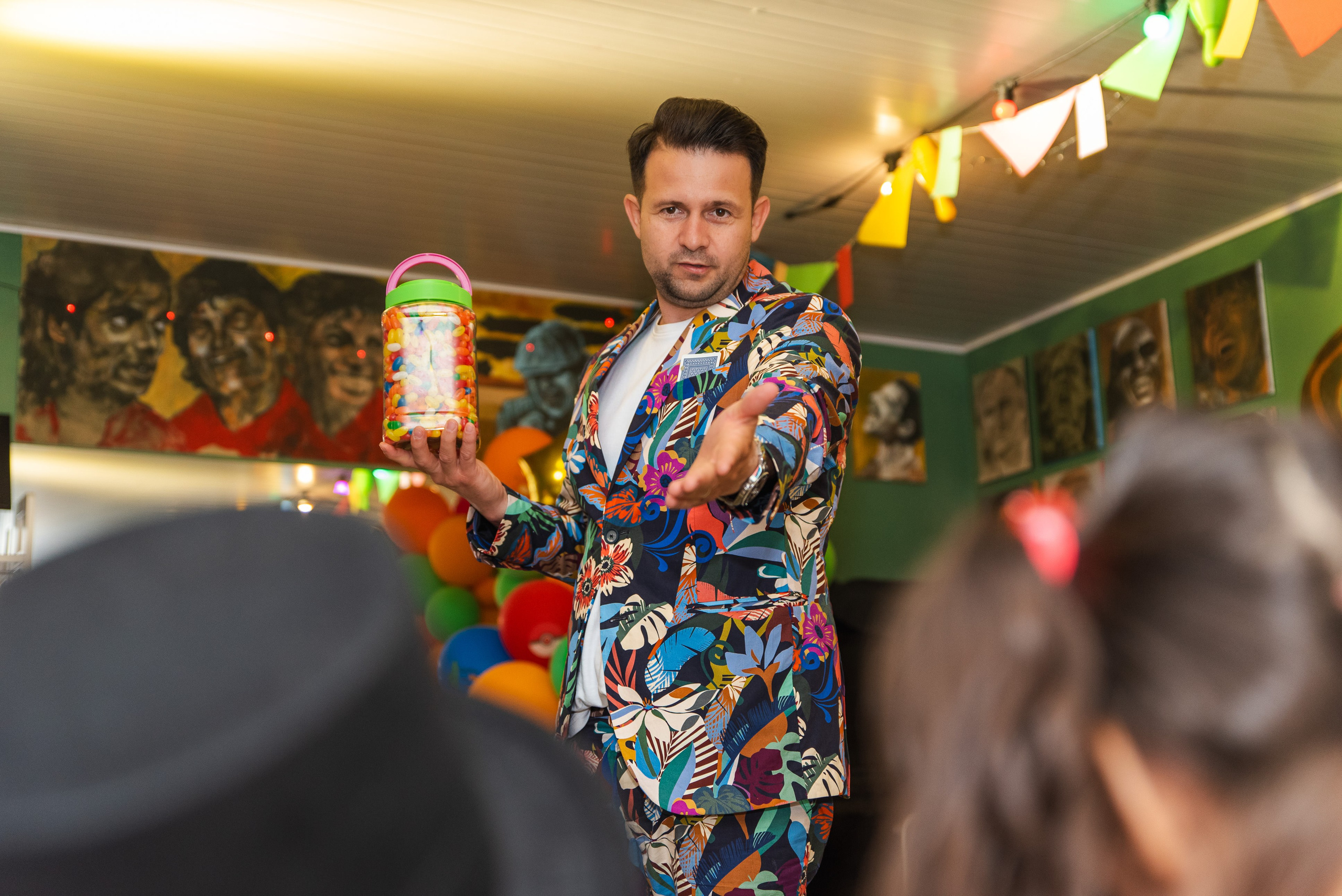 Daniel Cioc - Fotograf profesionist în București, specializat în evenimente, nunta, botez, corporate, portret și boudoir