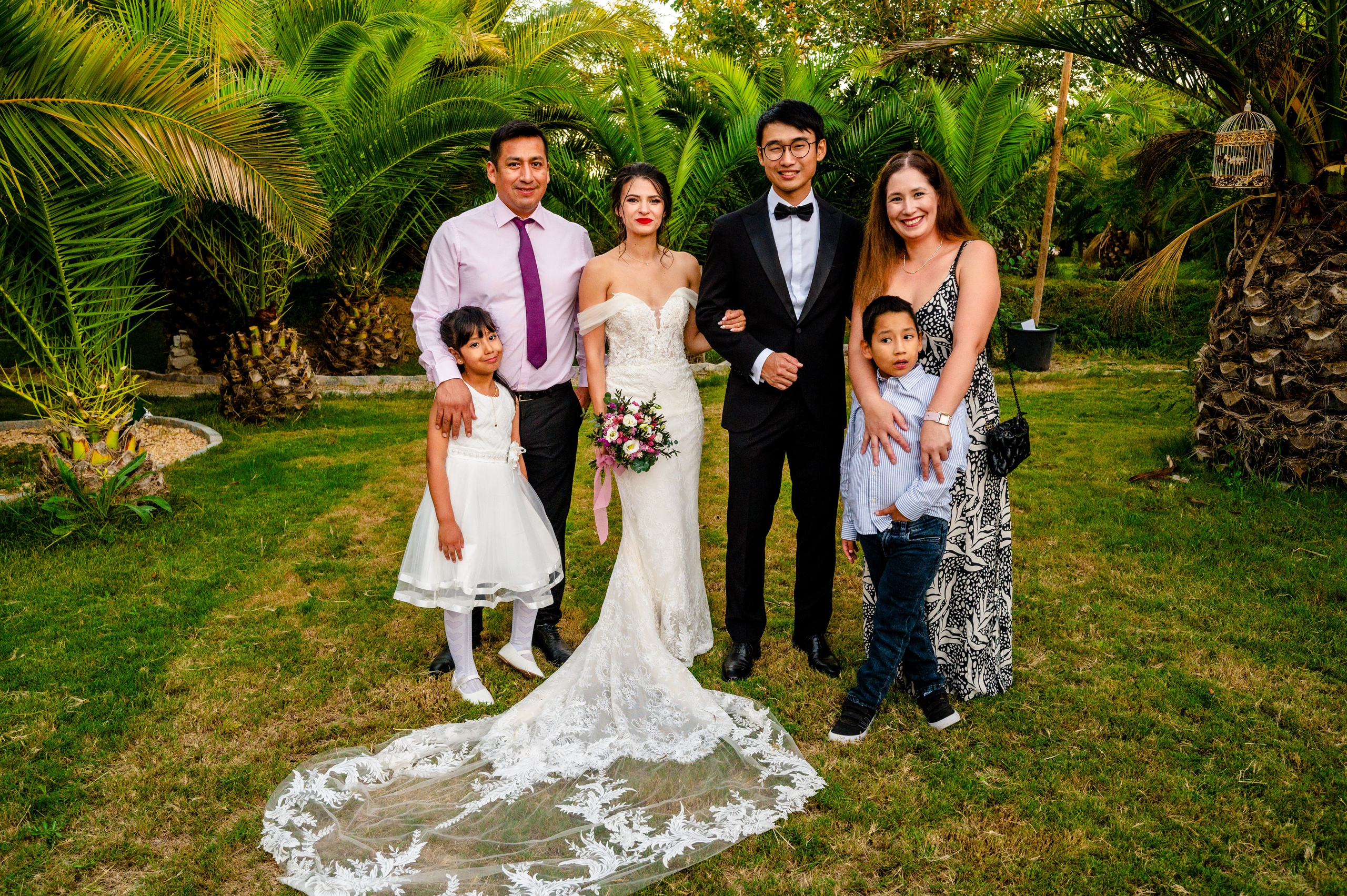 BYZO MEDIA. PETRU BYZO - family and children photographer in ROMANIA