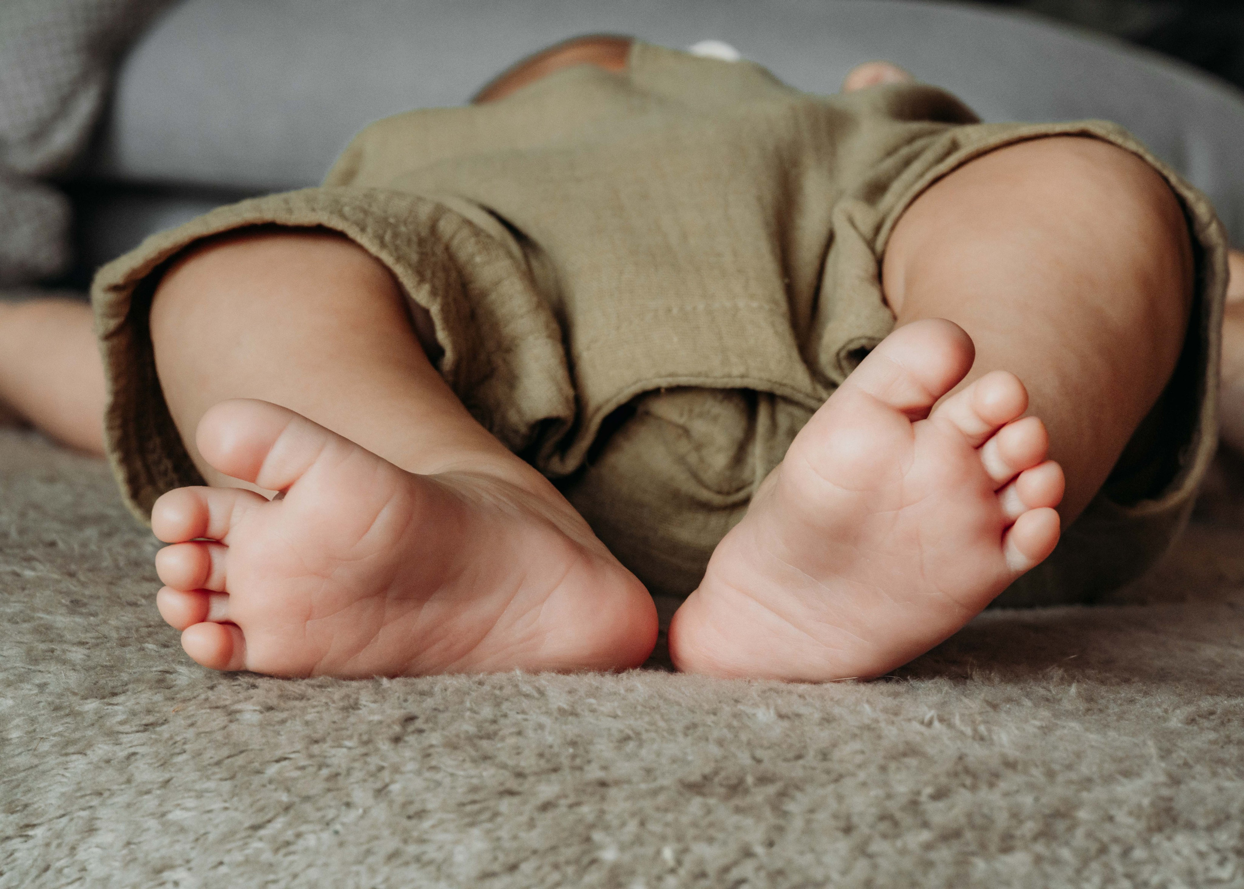 FOTOGRAFISANJE BEBA. DEČIJI FOTOGRAF BEOGRAD|NOVOGODISNJE FOTOGRAFISANJE|CAKE SMASH