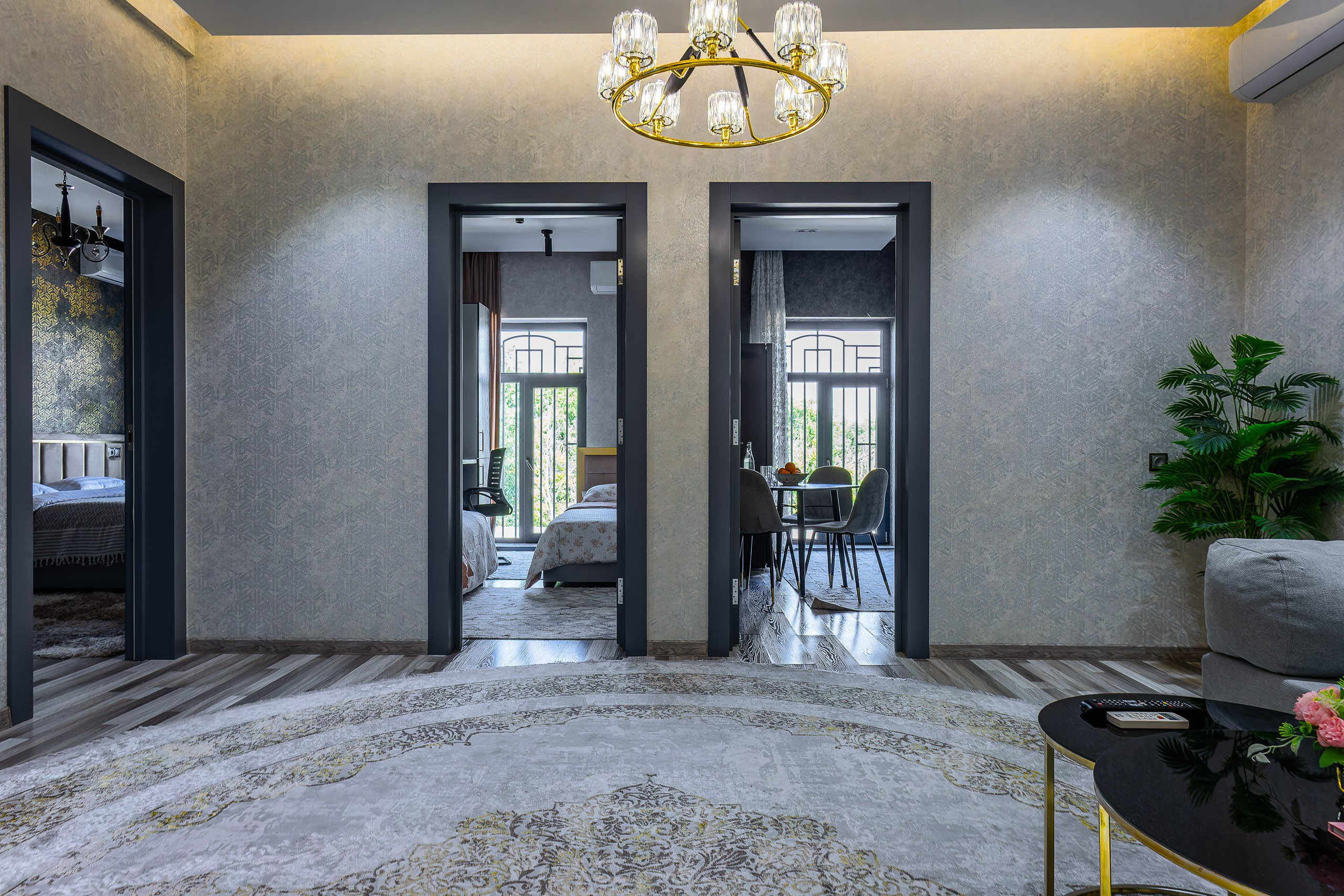 Comfort Residence + 2 Videos. Аренда квартир и апартаментов посуточно в Ташкенте, Узбекистан — Хаким