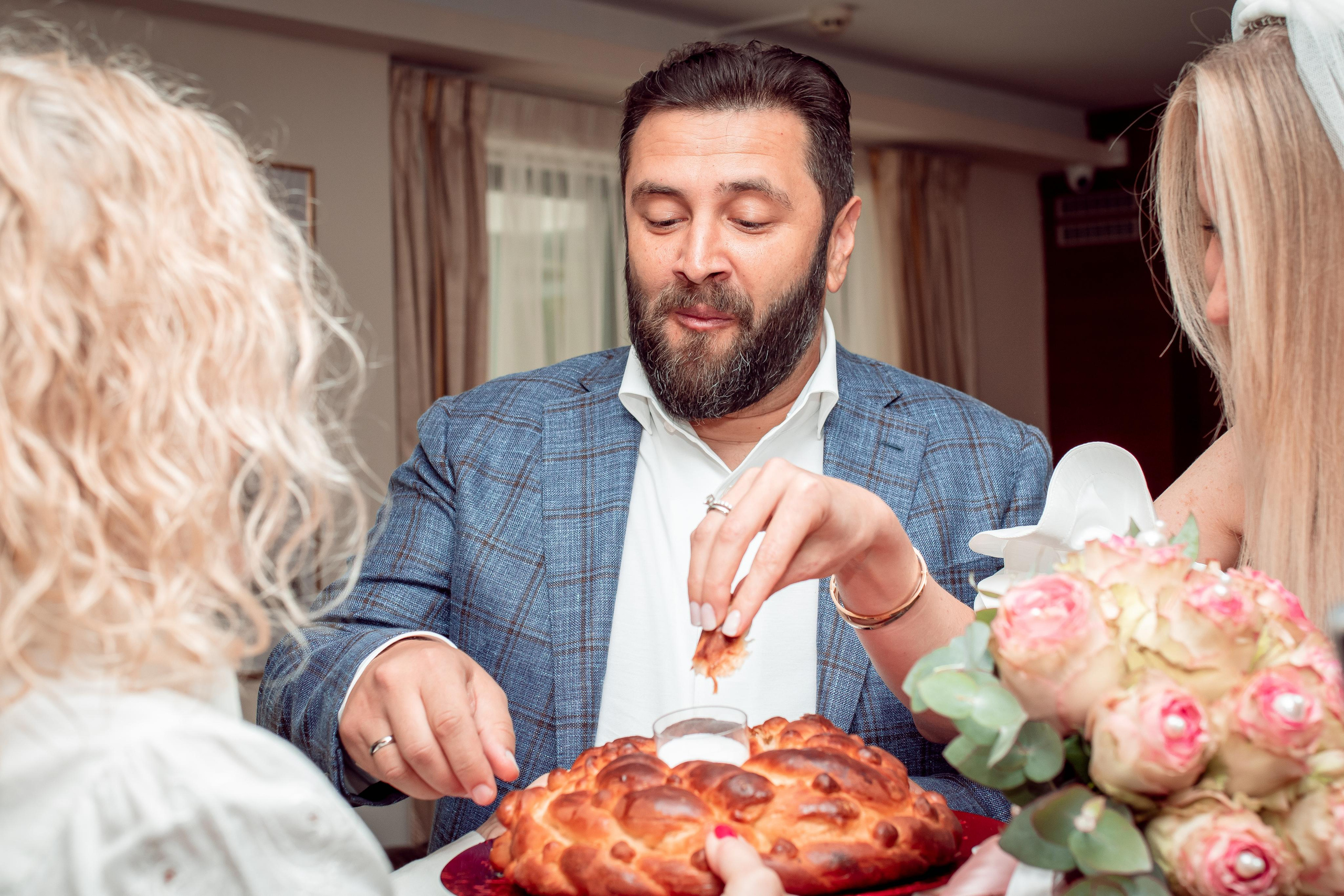 Documentary Wedding Ceremony. Family Photographer in Greece