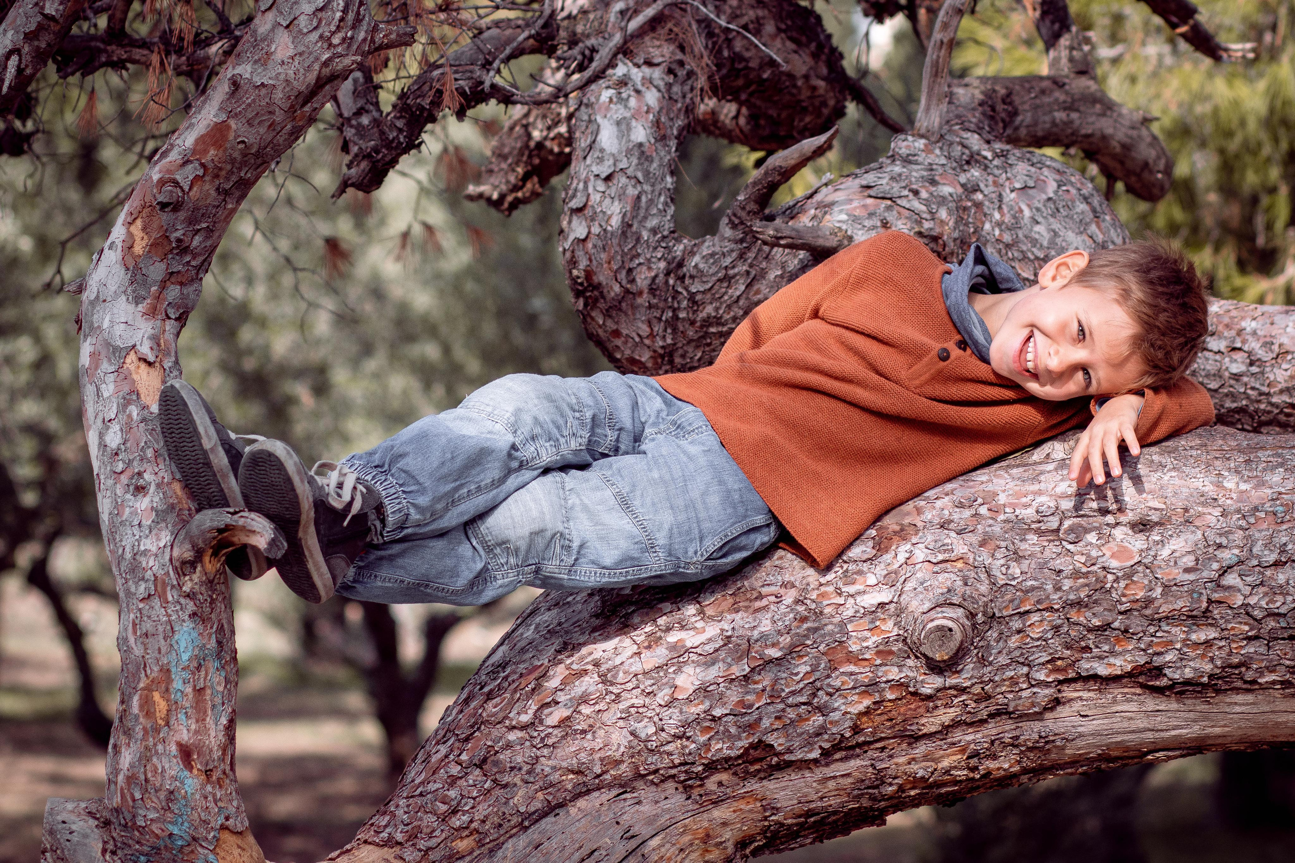 Woods Family Photoshoot. Family Photographer in Greece