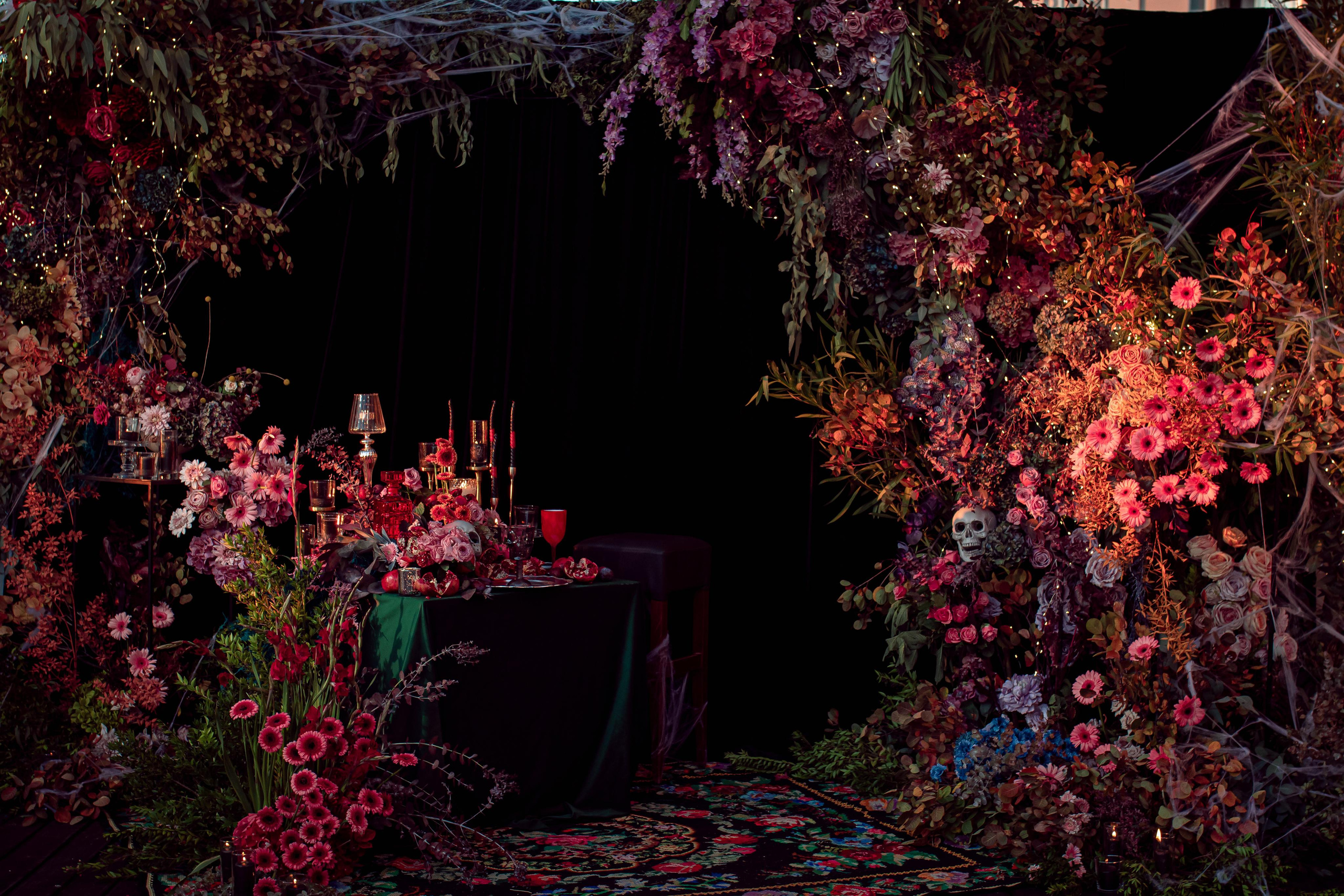 Halloween 2022. Family Photographer in Greece