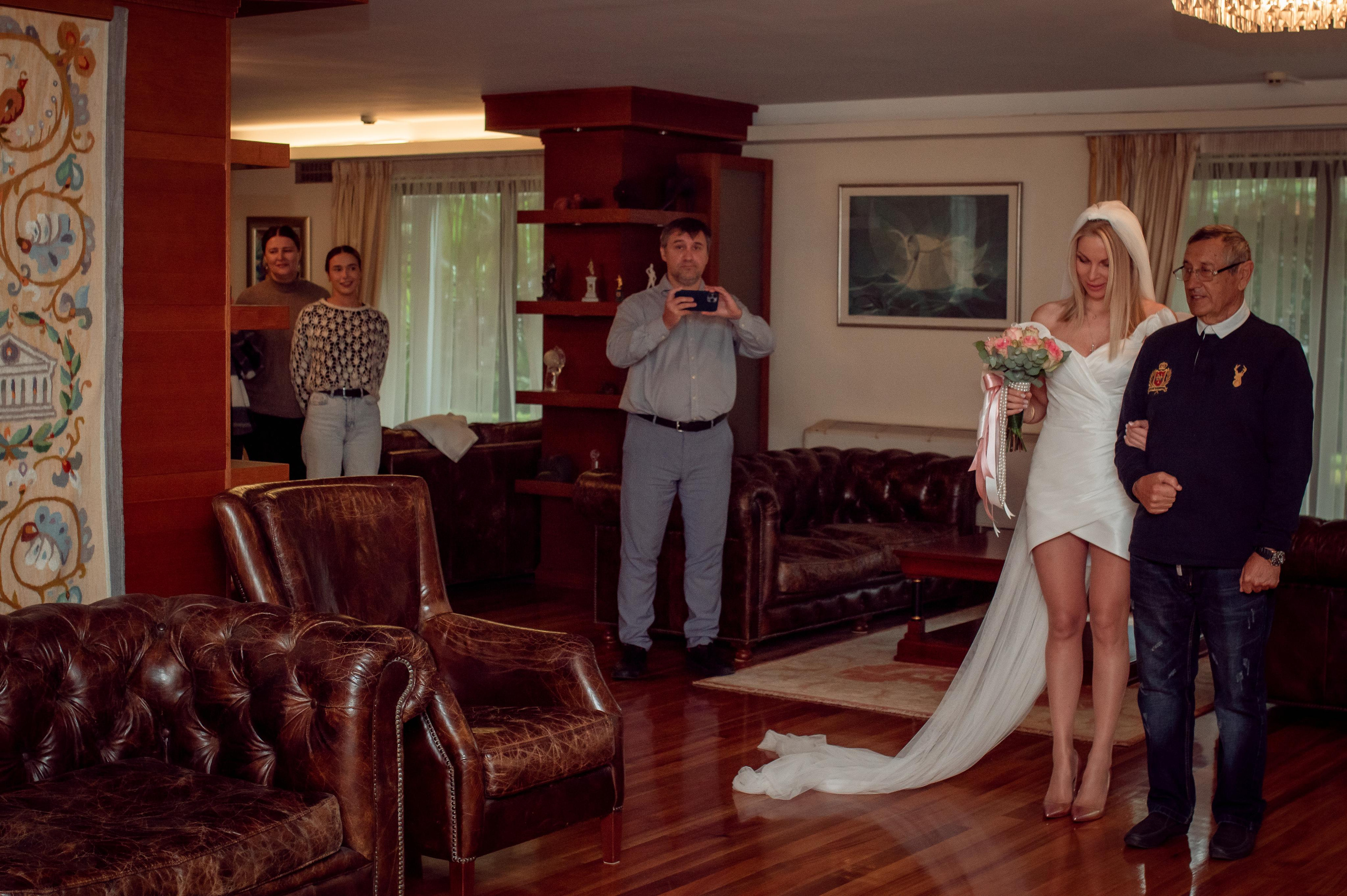 Documentary Wedding Ceremony. Family Photographer in Greece