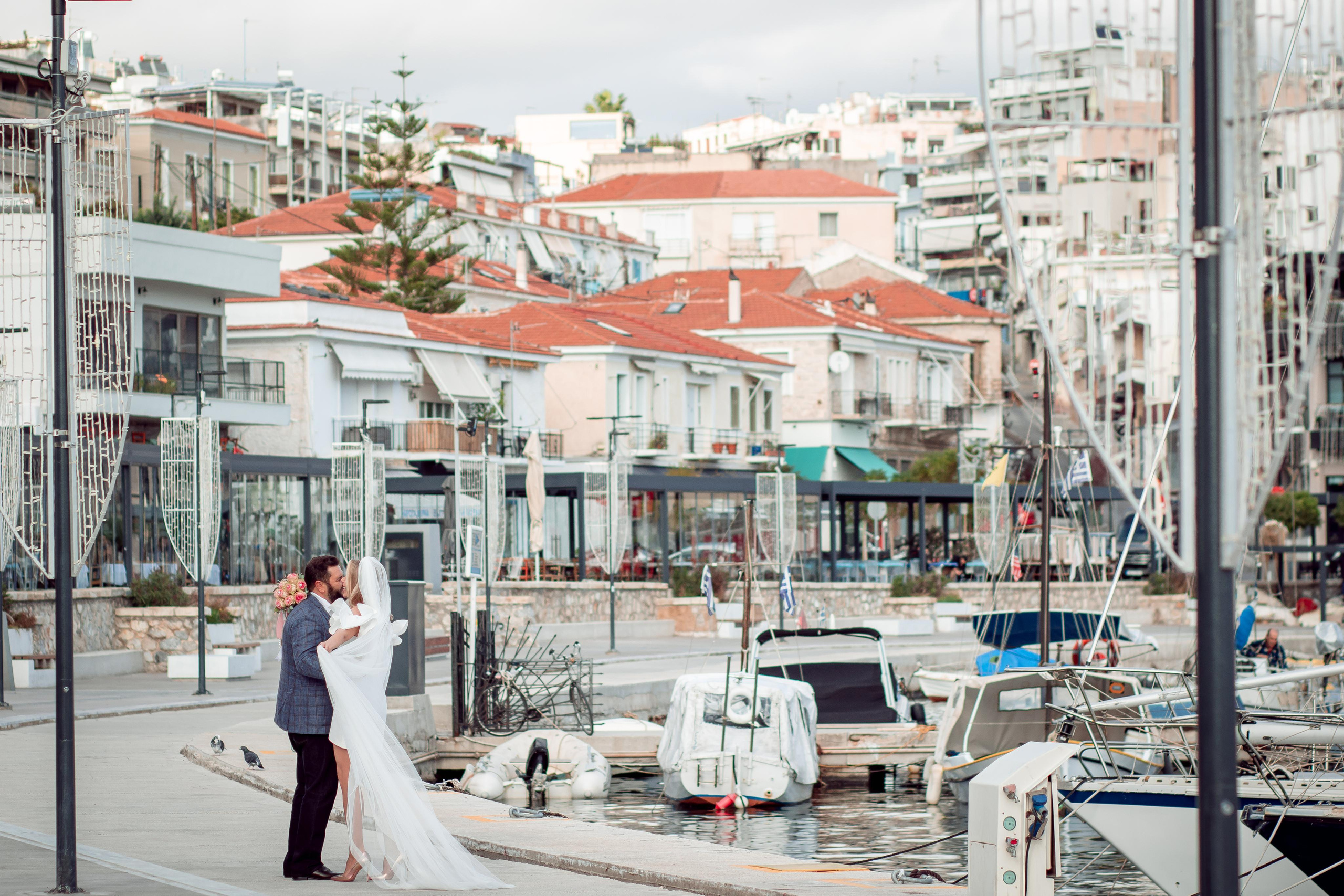 Documentary Wedding Ceremony. Family Photographer in Greece