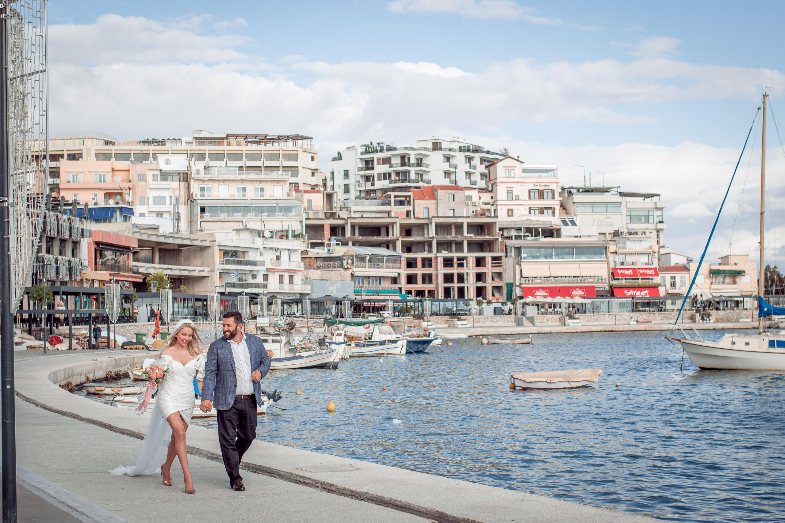 Documentary Wedding Ceremony. Family Photographer in Greece