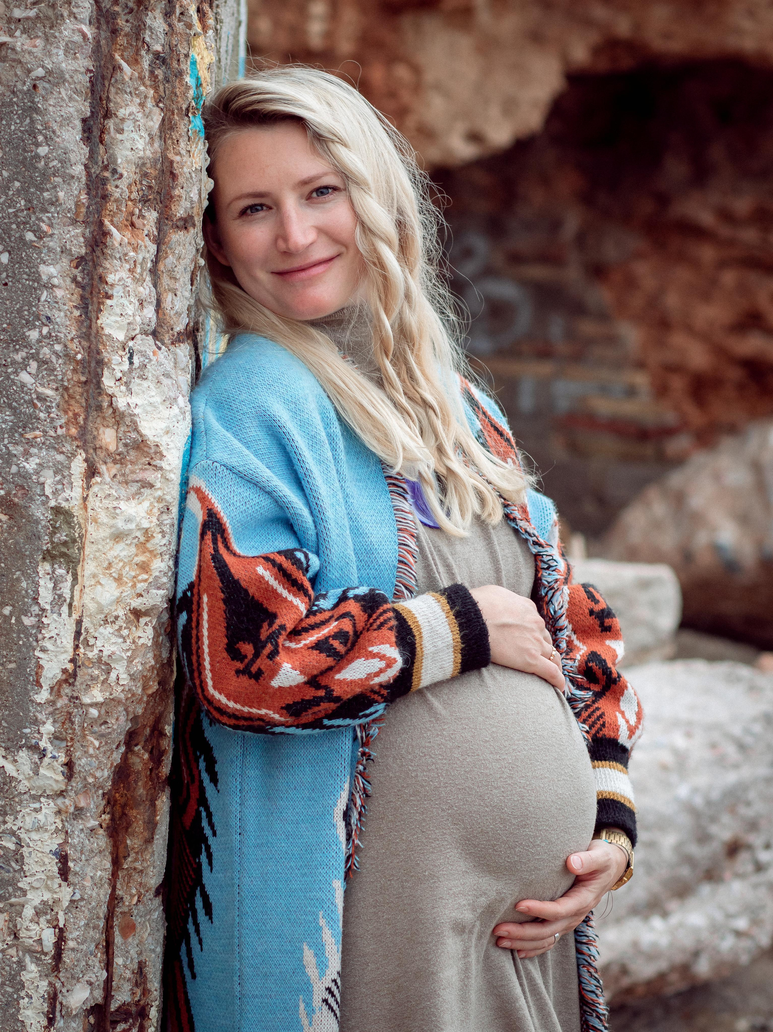 Anna’s Maternity Session. Family Photographer in Greece