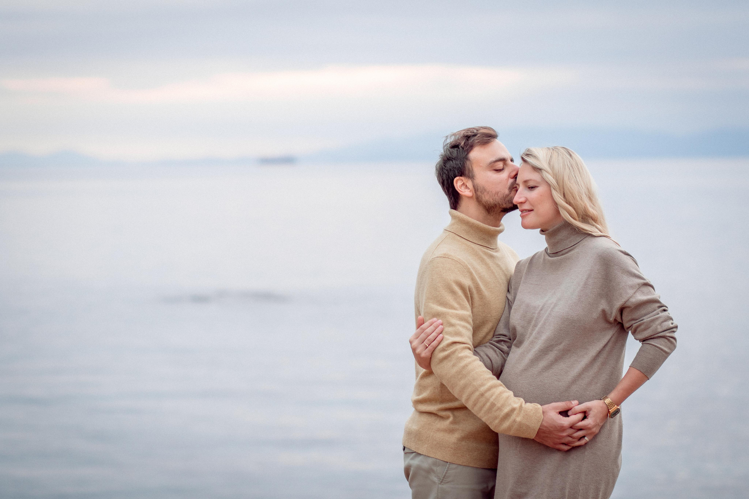 Anna’s Maternity Session. Family Photographer in Greece