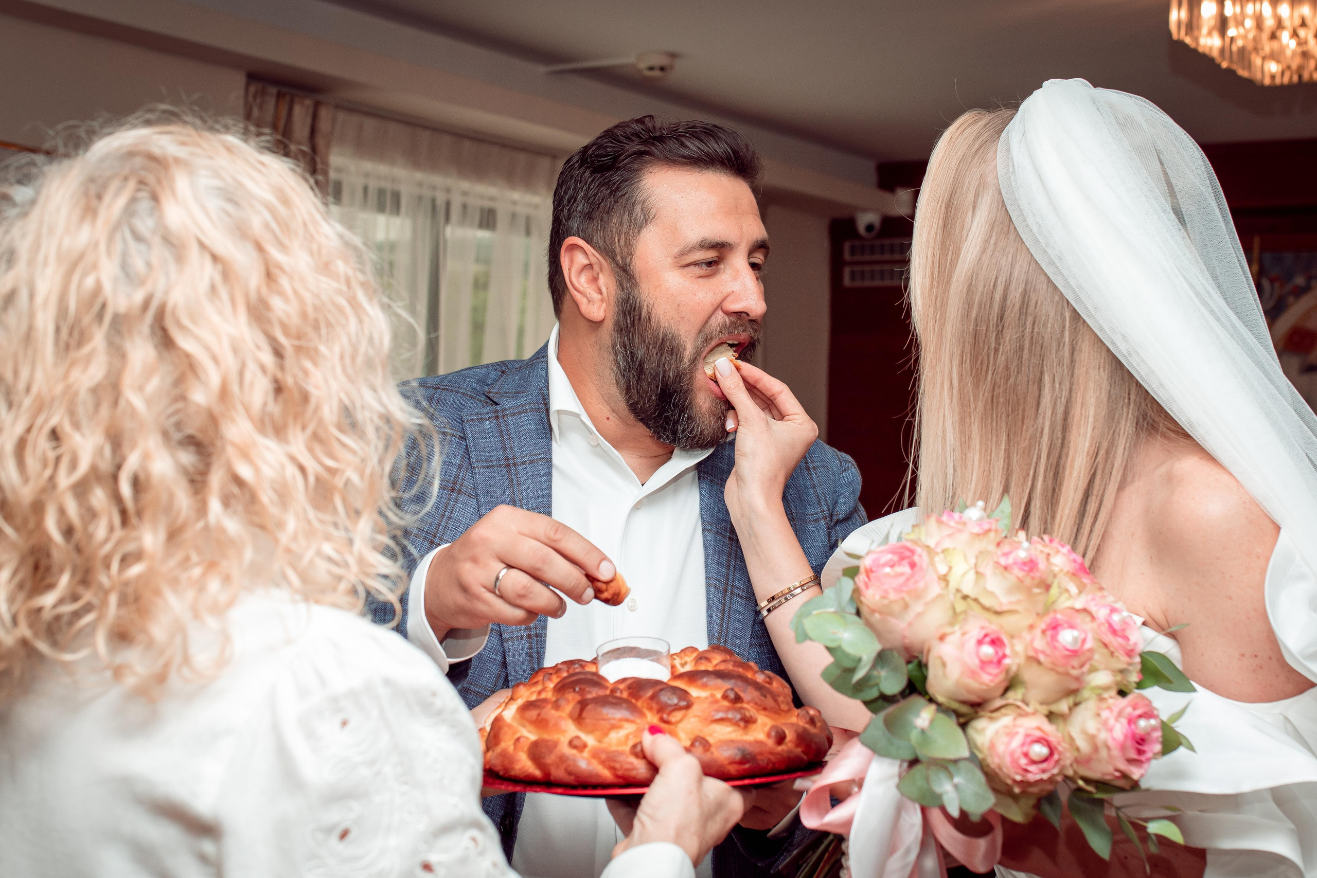 Documentary Wedding Ceremony. Family Photographer in Greece
