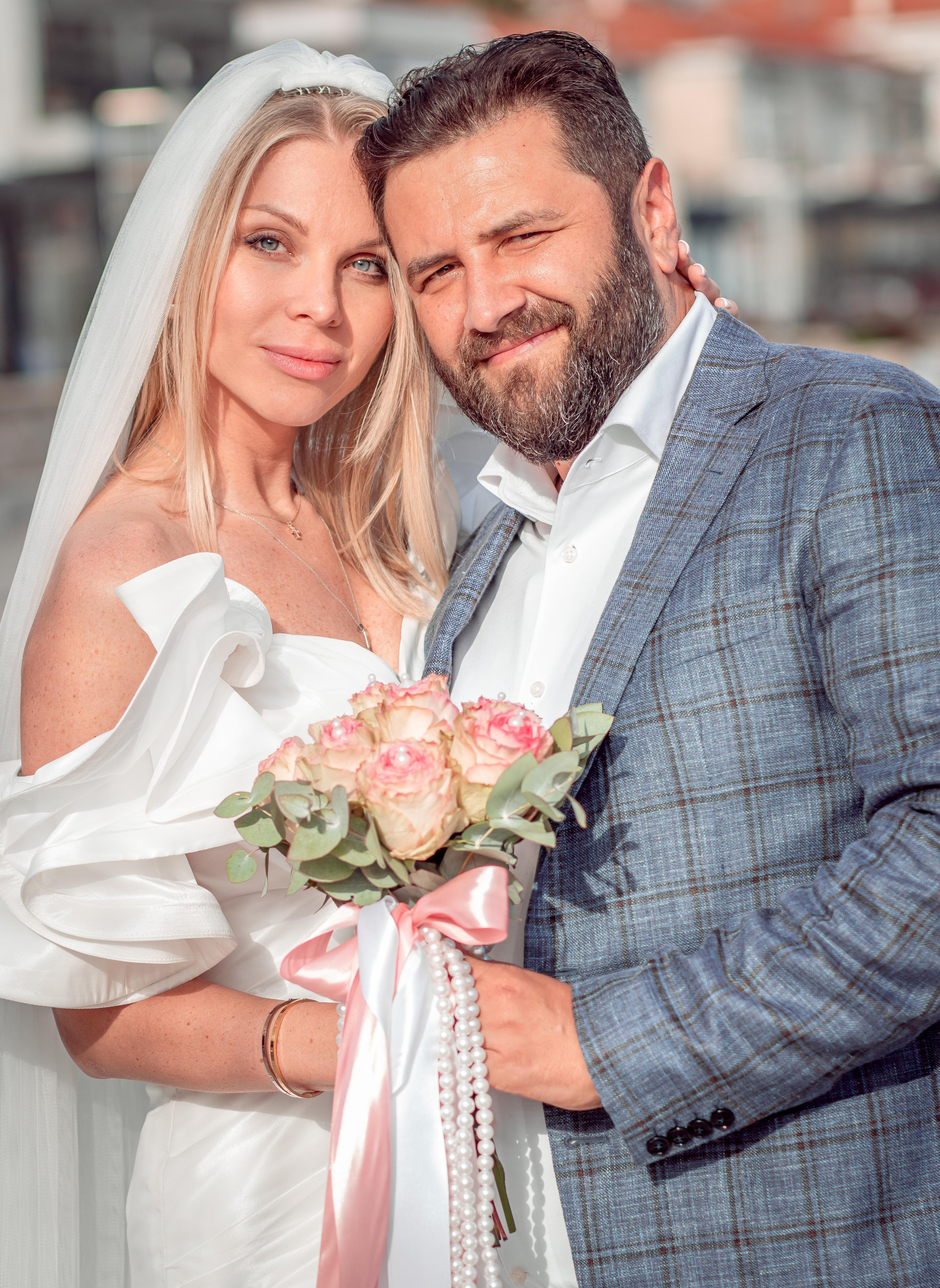 Documentary Wedding Ceremony. Family Photographer in Greece