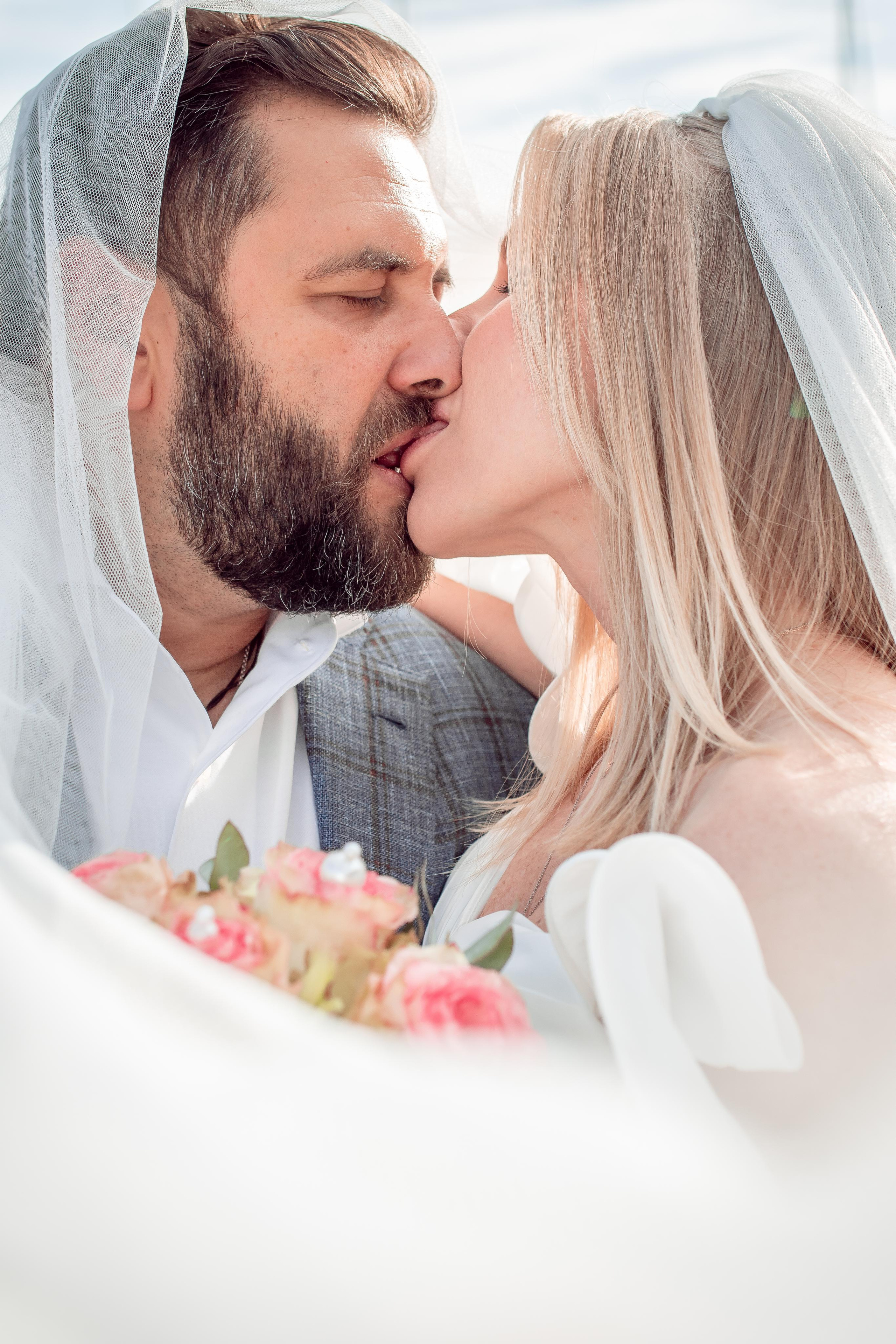 Documentary Wedding Ceremony. Family Photographer in Greece