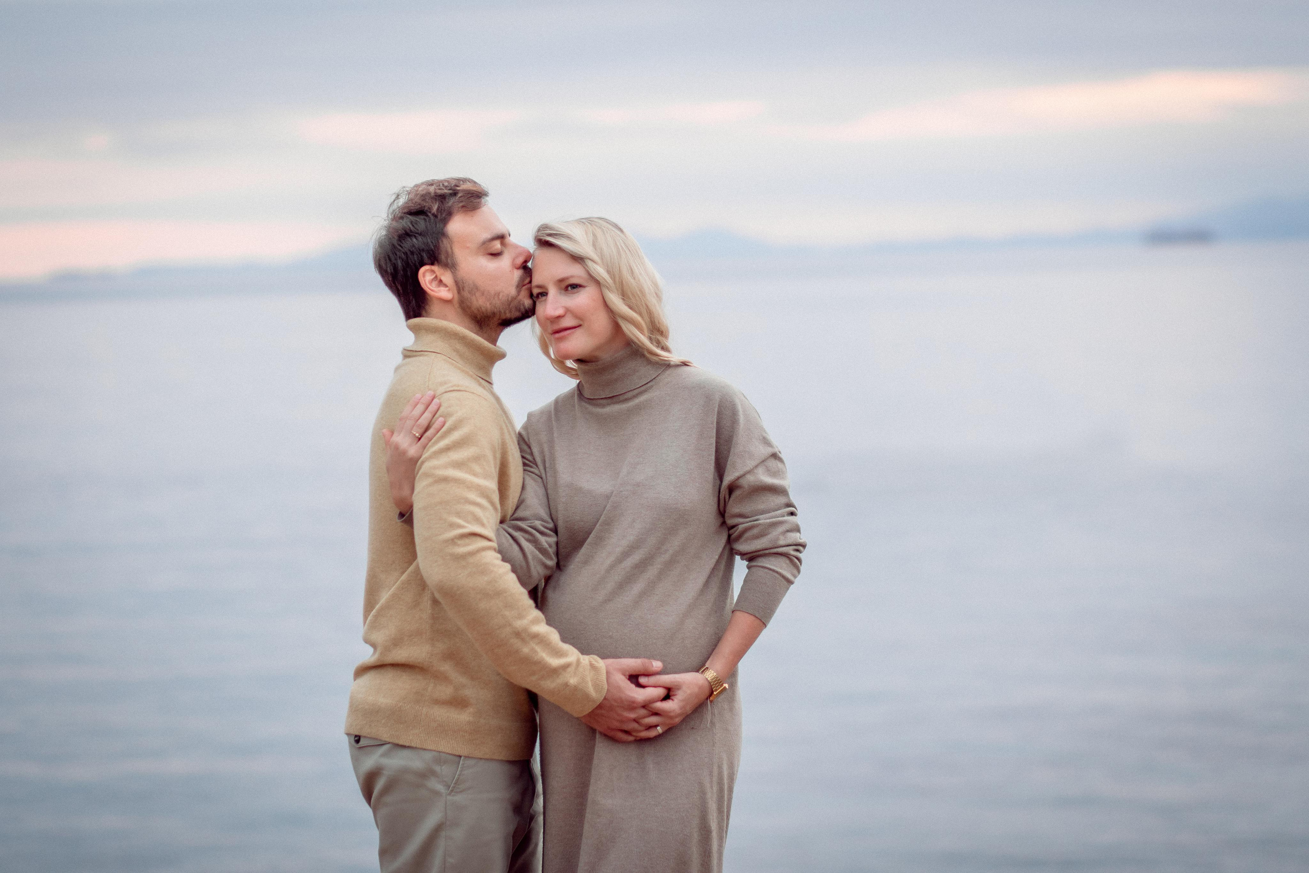 Anna’s Maternity Session. Family Photographer in Greece