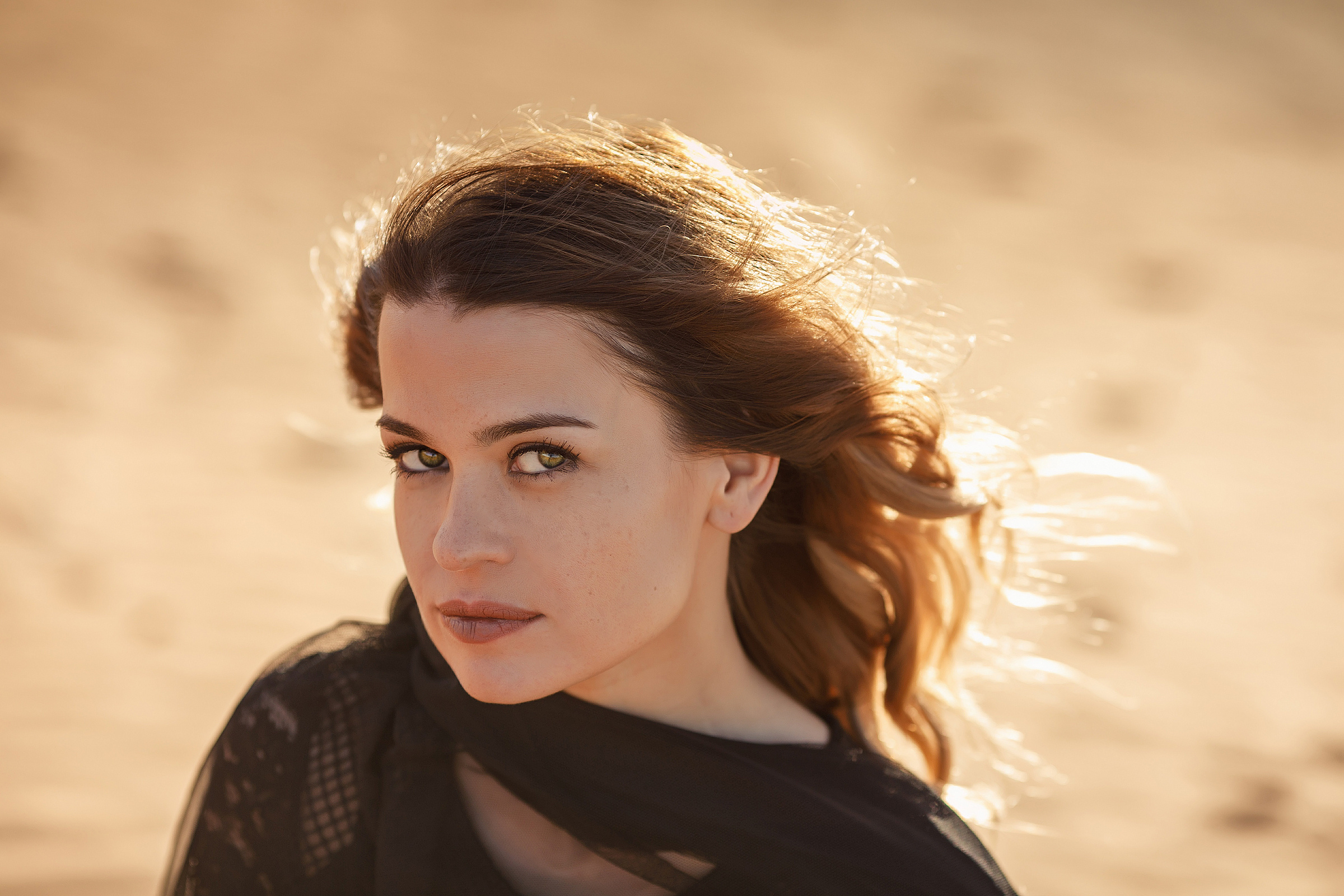 Irina. Fashion in desert. Портретний та весільний фотограф Надія Онода