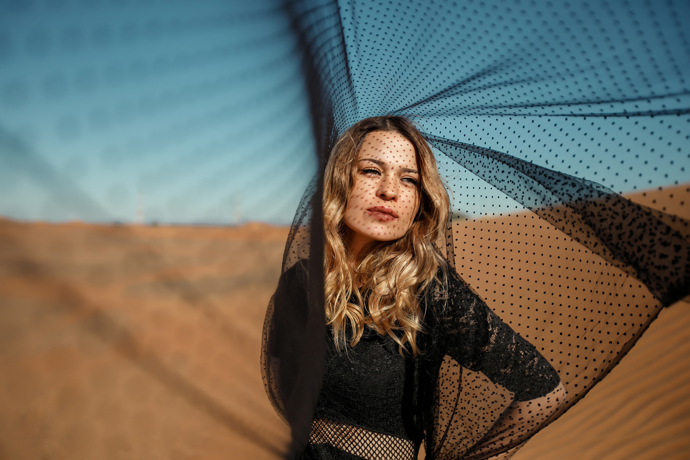 Irina. Fashion in desert. Портретний та весільний фотограф Надія Онода