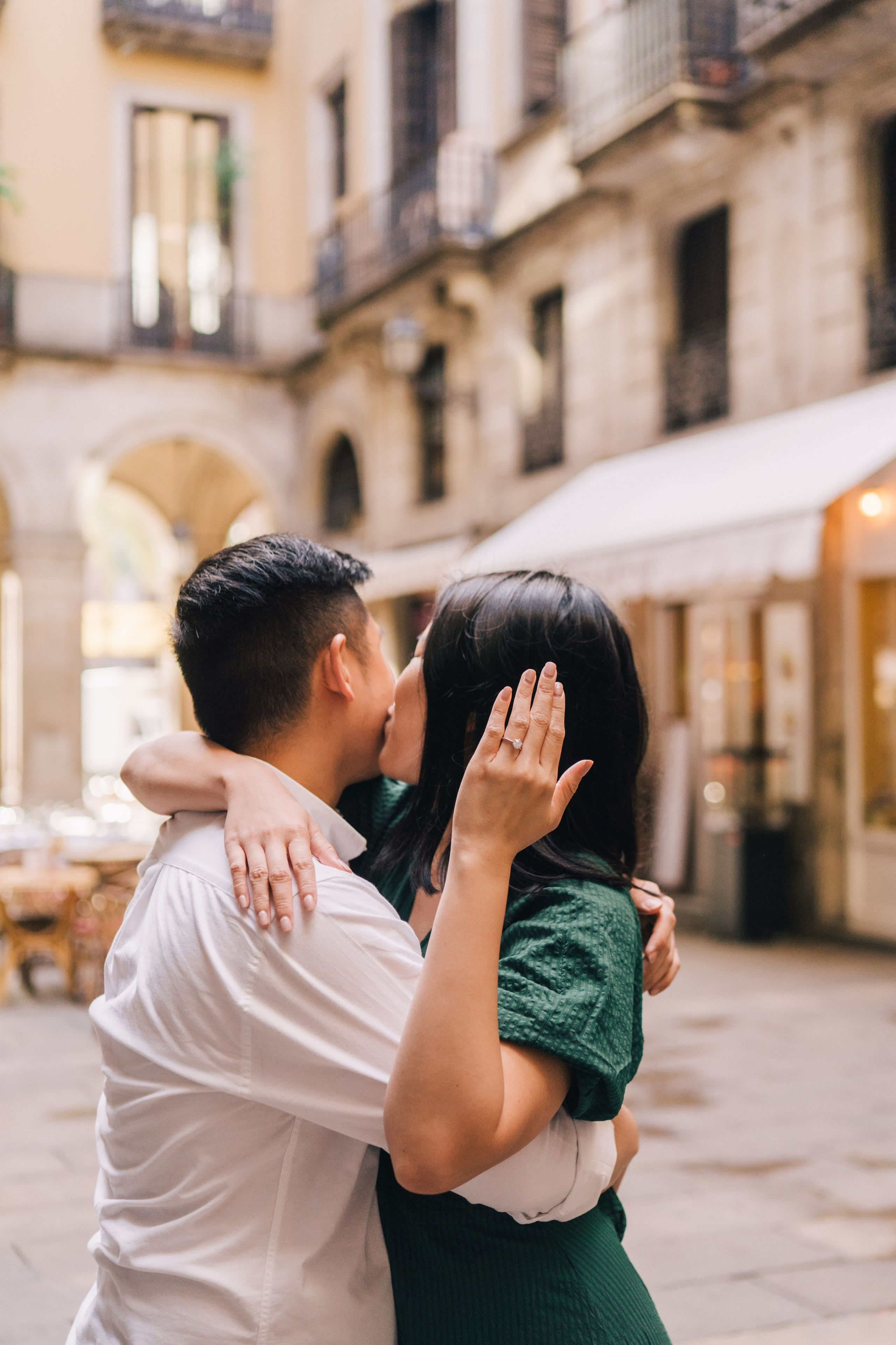 LoveStory in Gothic Quarter. Photographer Kristina Dorina
