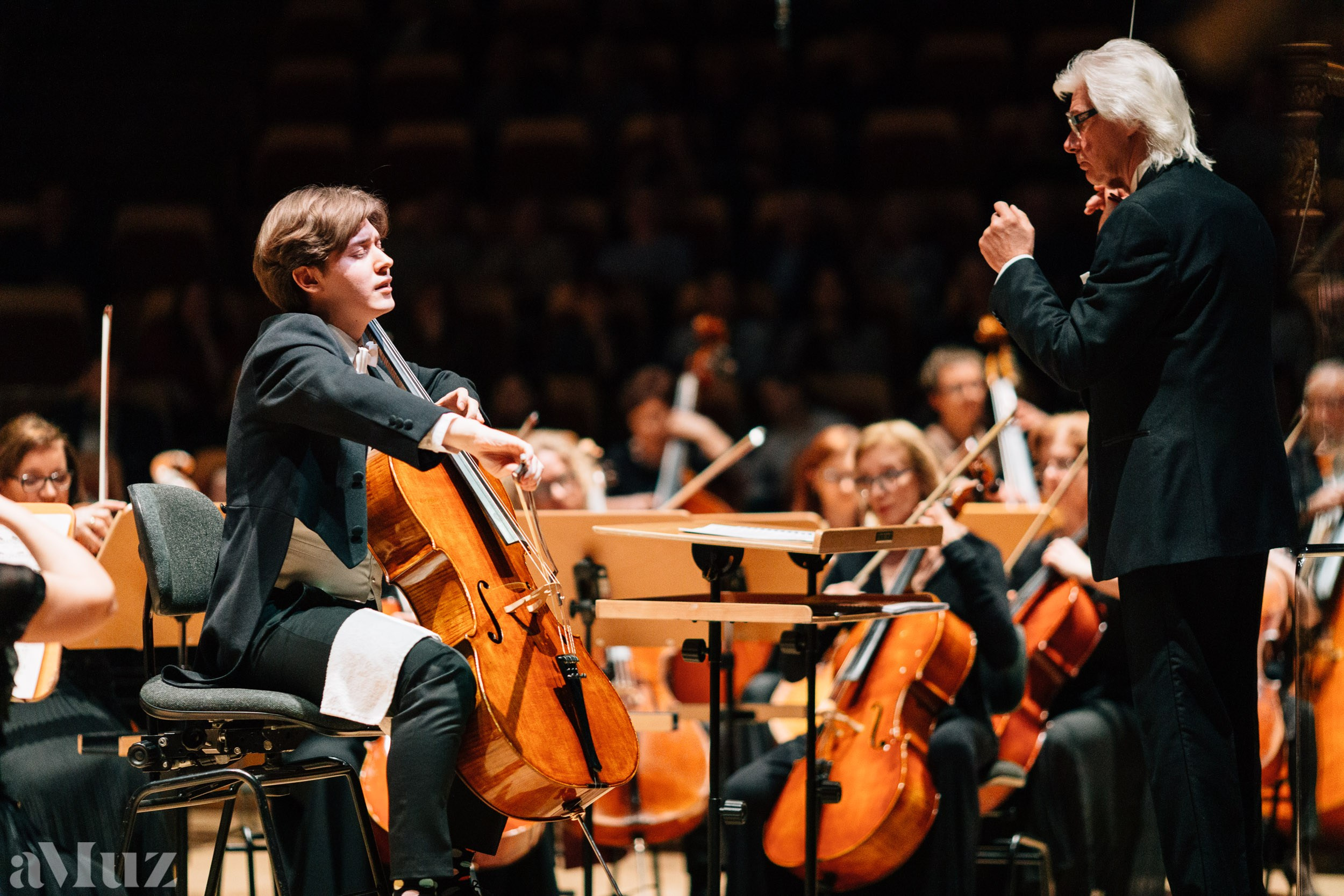 Filharmonia Bałtycka. Fotograf Ślubny Warszawa - Sesje Biznesowe Rodzinne Eventy