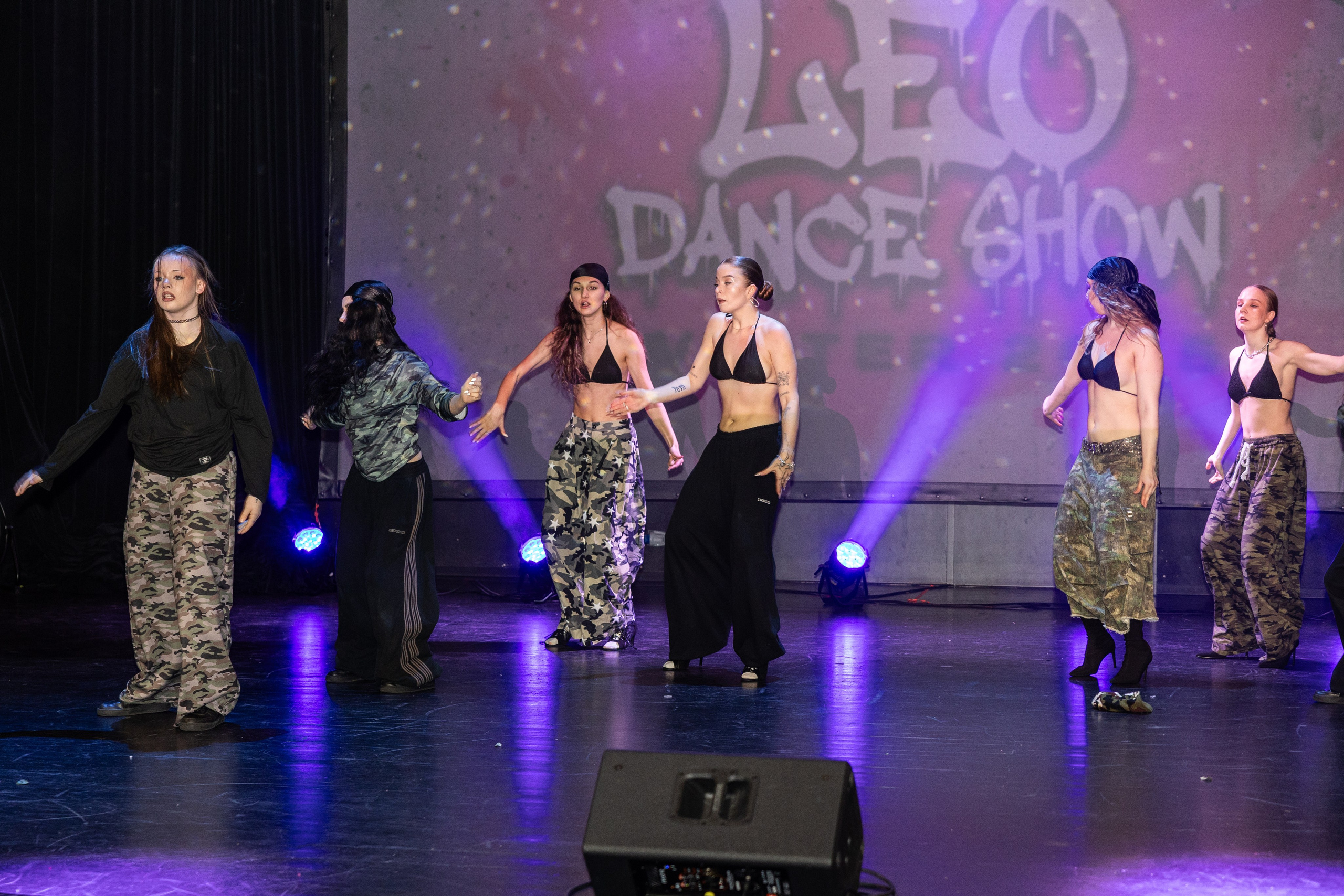 LEO DANCE SHOW WINTER 2025. Семейный и детский фотограф в Варшаве Мила Бобровская