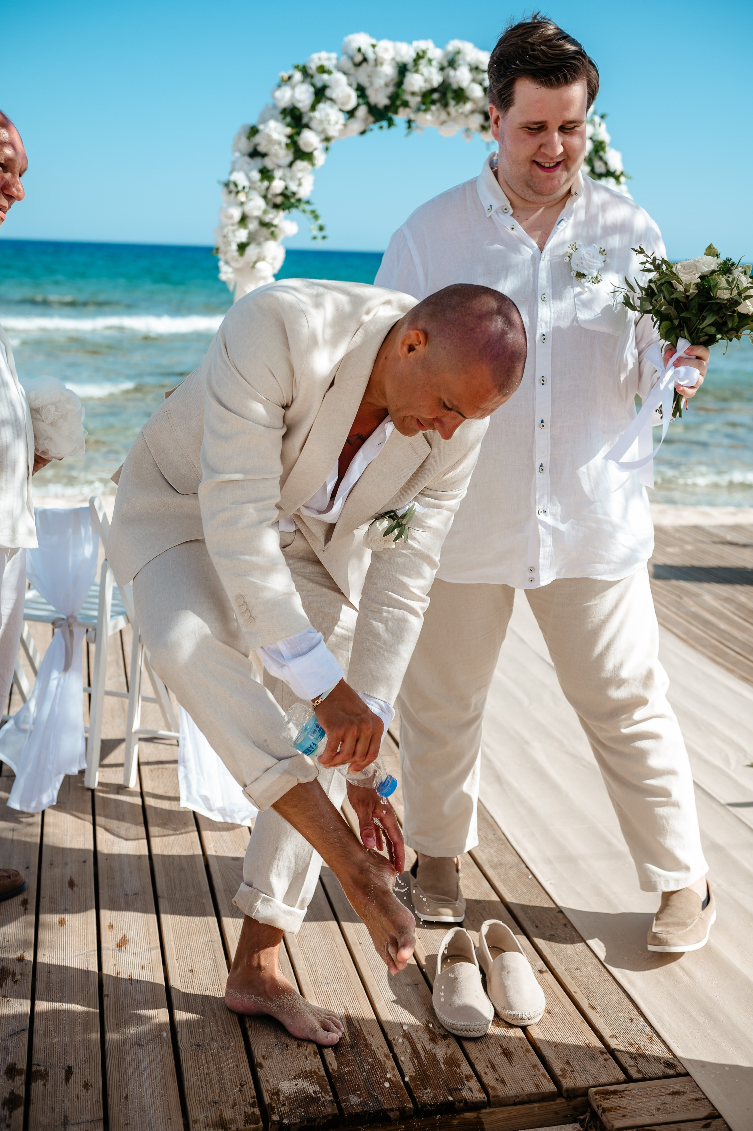 Sirens beach ceremony. AdrianOltean.wfolio.pro