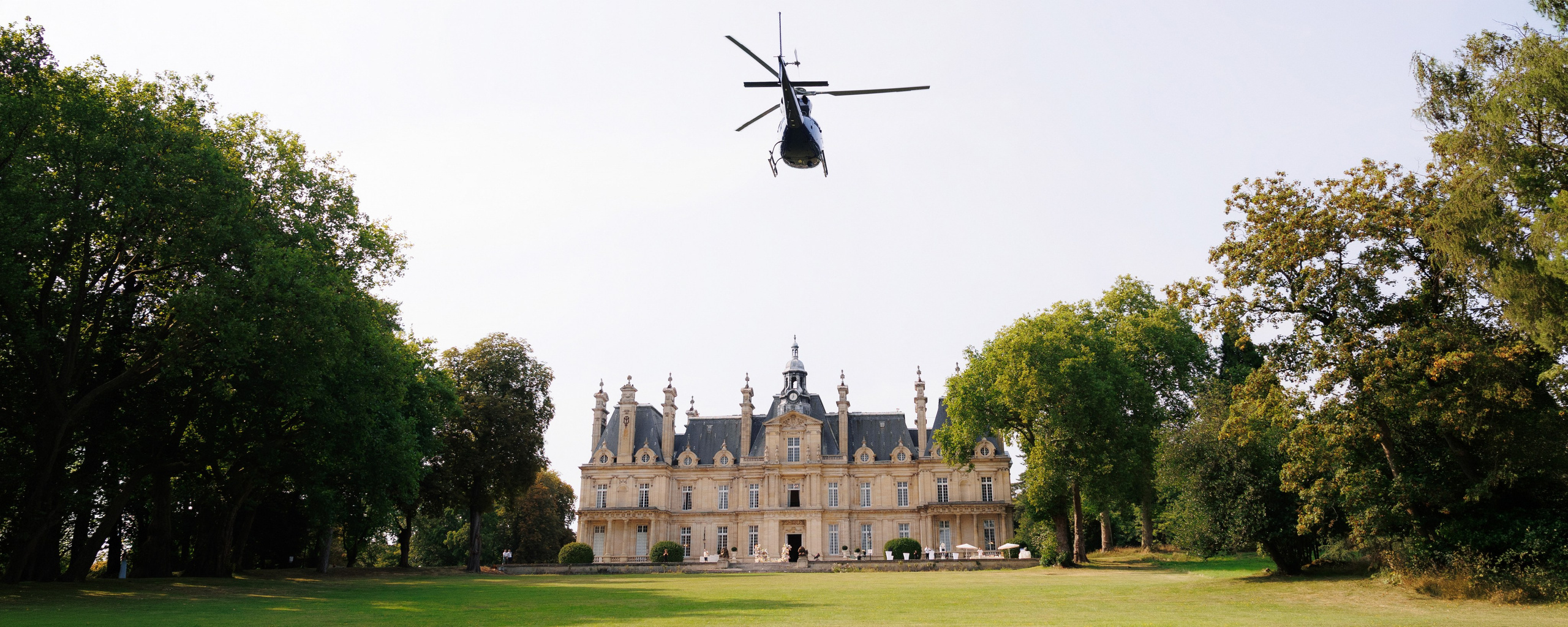 Seulement dans tes bras. Servicii Foto Video în Chișinău și Europa ID-Brothers