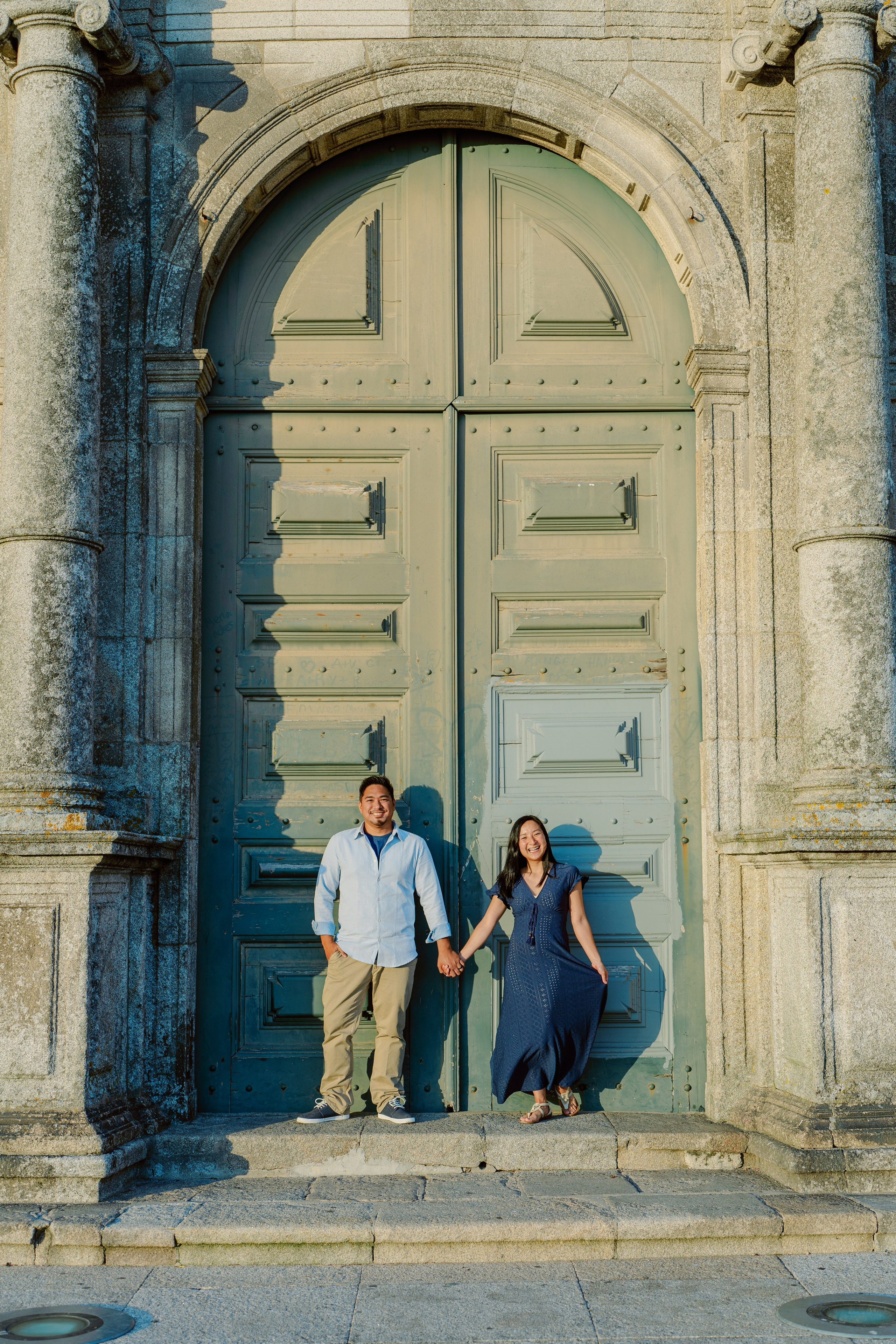 Family photo shoot in Porto. Photographer in Portugal Polina Gotovaya