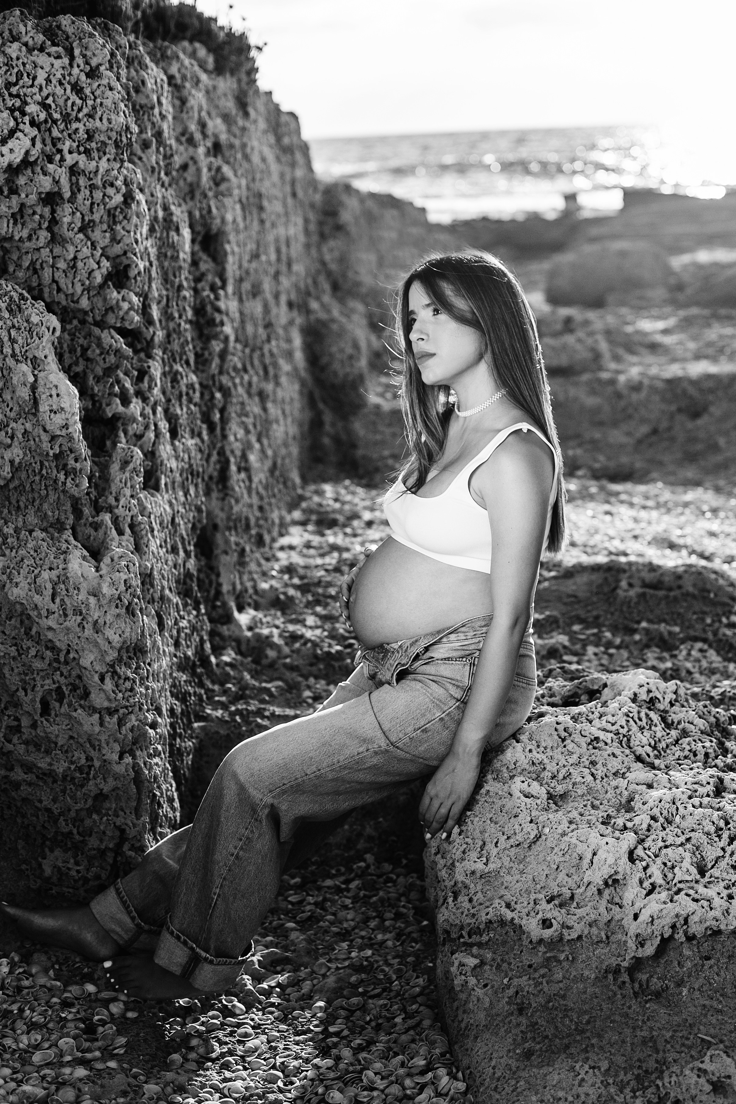 Yael & Gal Nahsholim beach. Family photographer in Israel