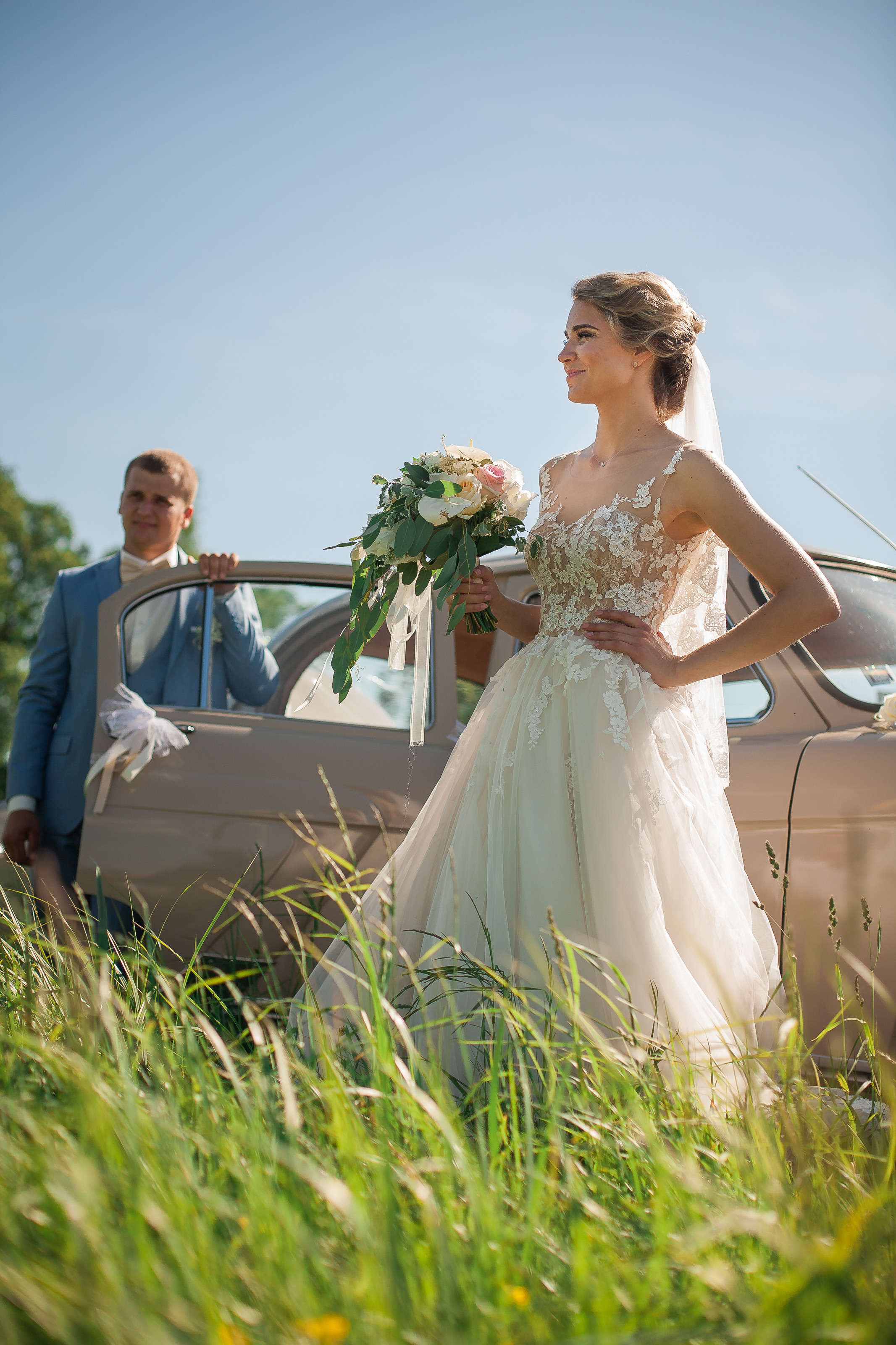 Kāzu fotosesijas Latgalē. Populārākā kāzu, bērnu un ģimeņu fotogrāfe Latgalē Veronika Lokotko