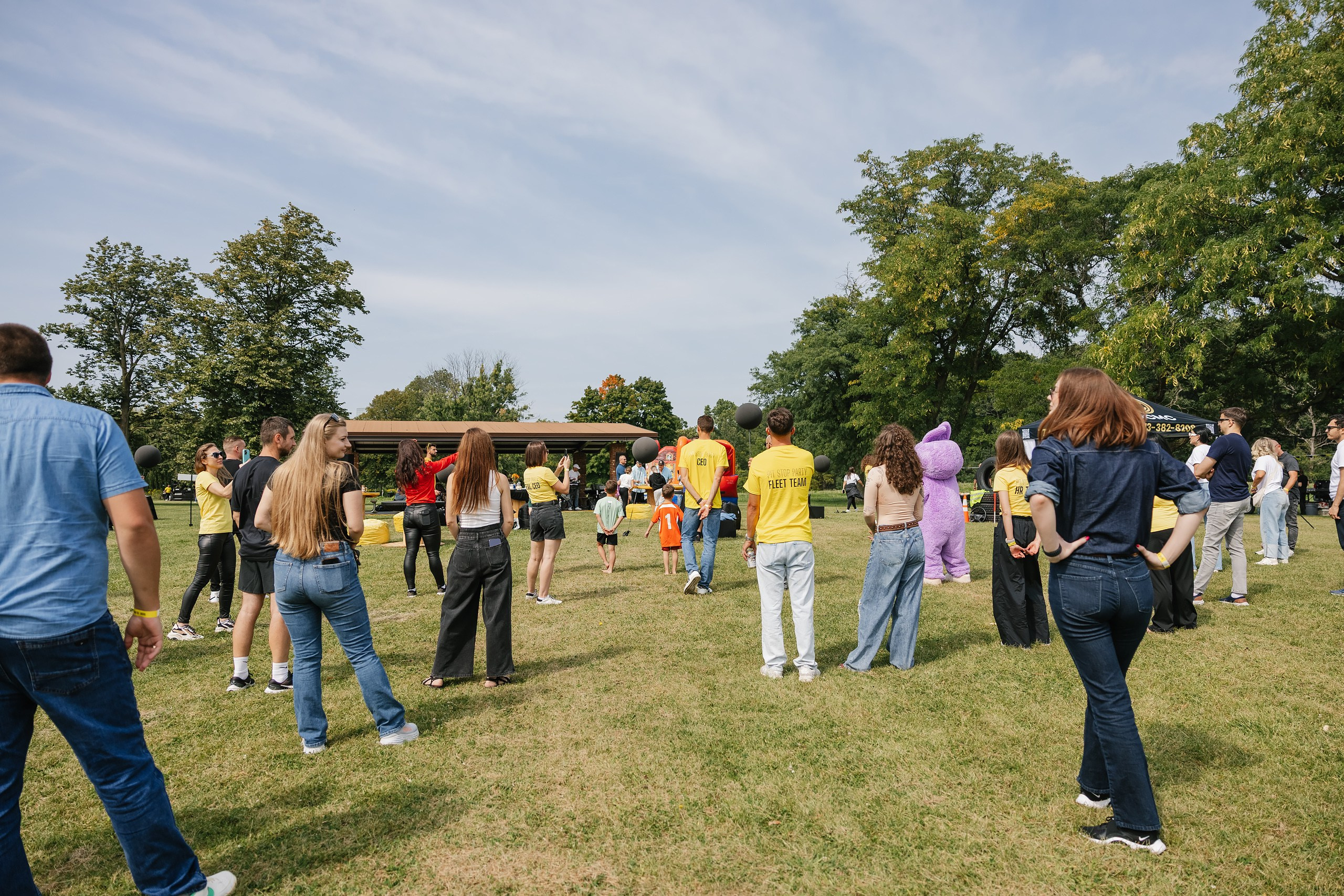 OCMC 09.13.2025. Wedding family event photographer in Chicago Nick Yushevich