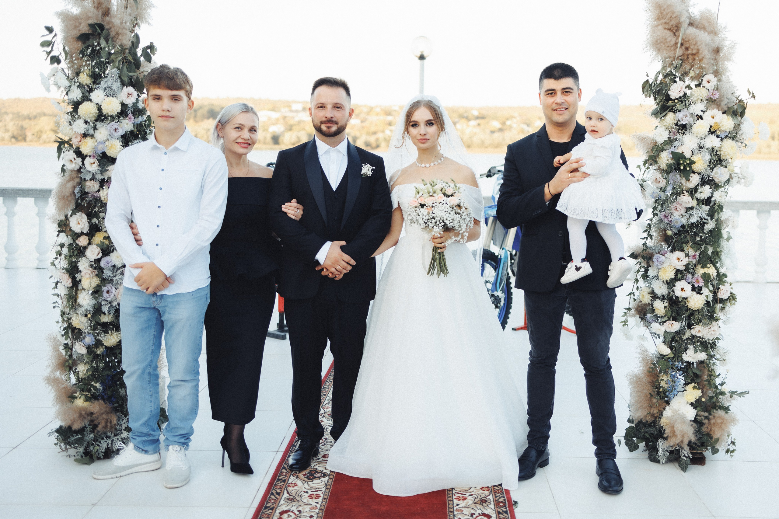 X & S. Fotograful evenimentului tău