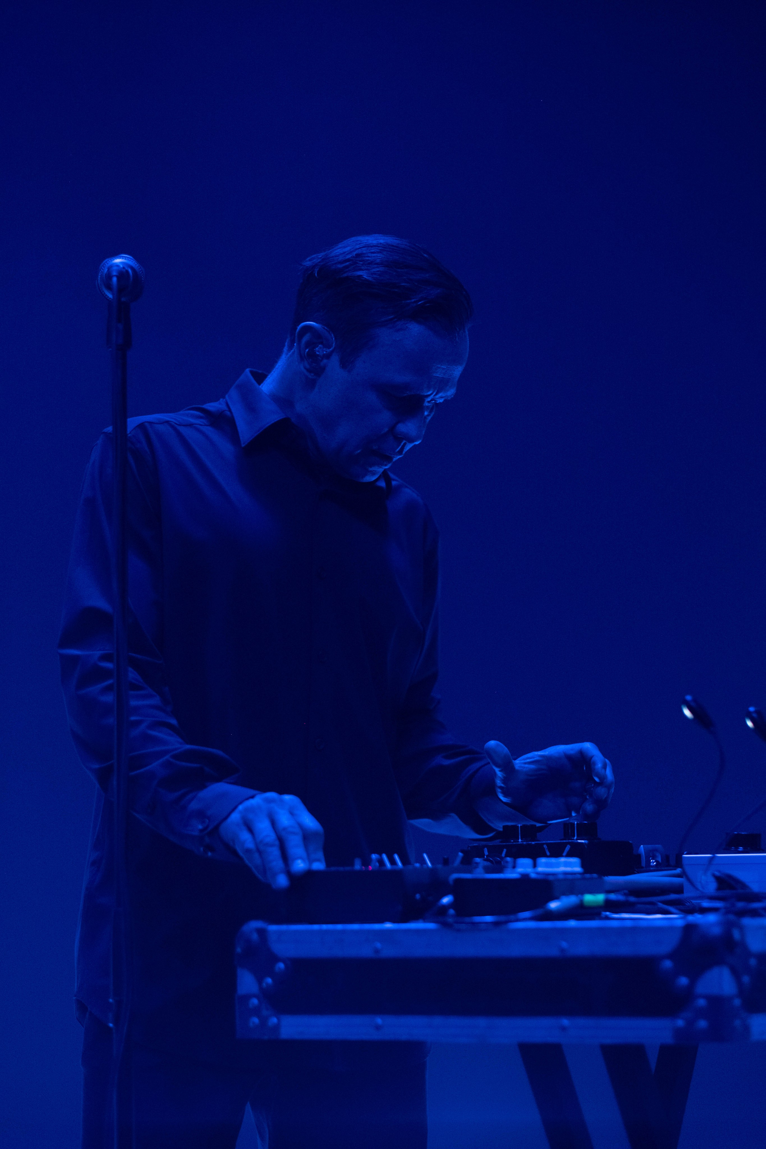 Dolphin @ 7 Fridays @ 06.05.25