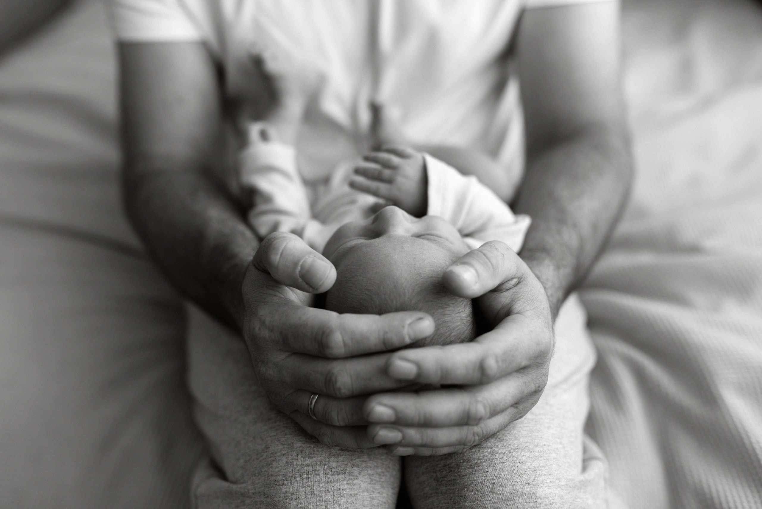 Lifestyle. In-home newborn photography Raleigh & area Katya Kulikova