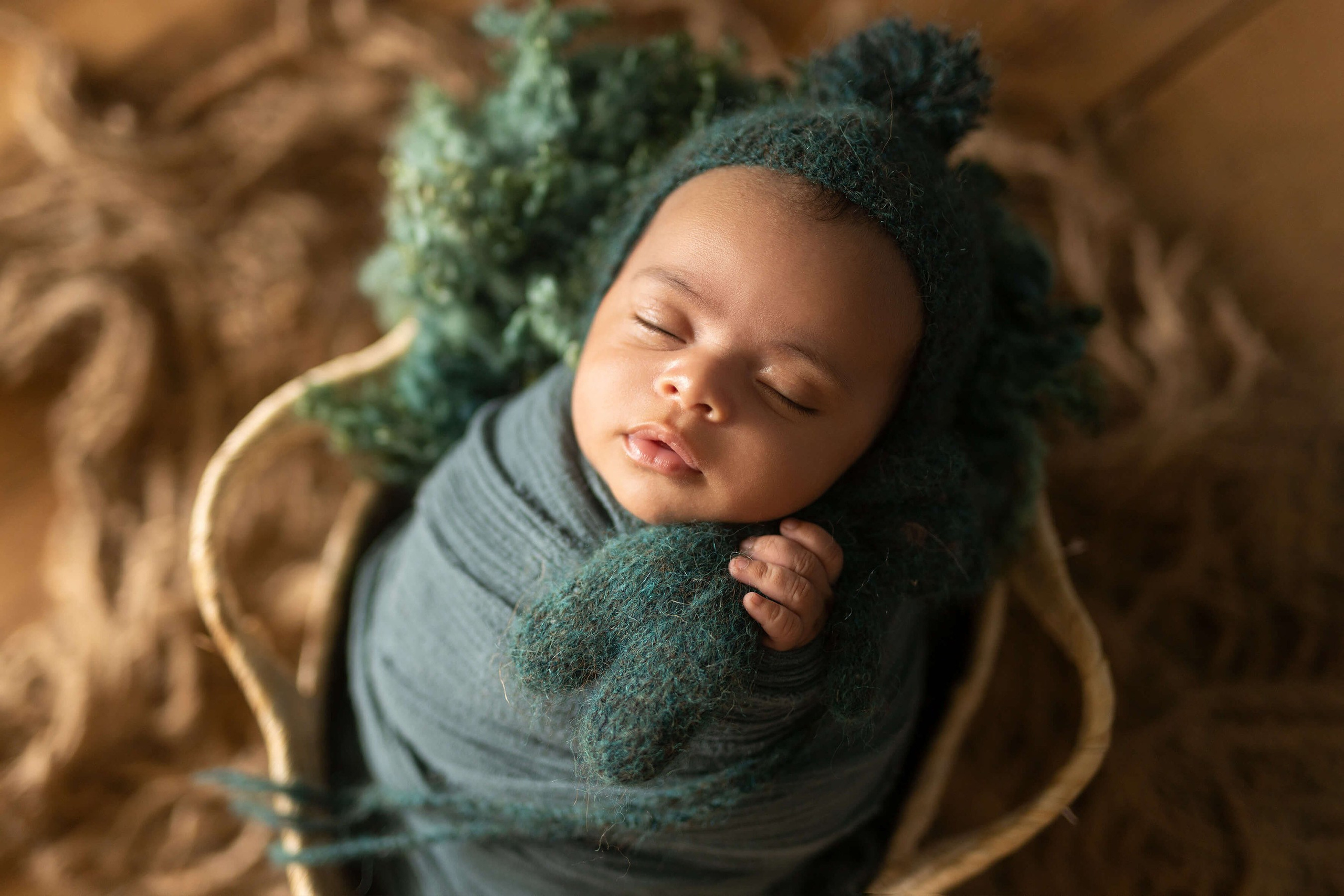 YANA DYLEWSKI — PHOTOGRAPHE MATERNITÉ, NOUVEAUX-NÉS, ENFANTS, FAMILLES ET MARIAGES