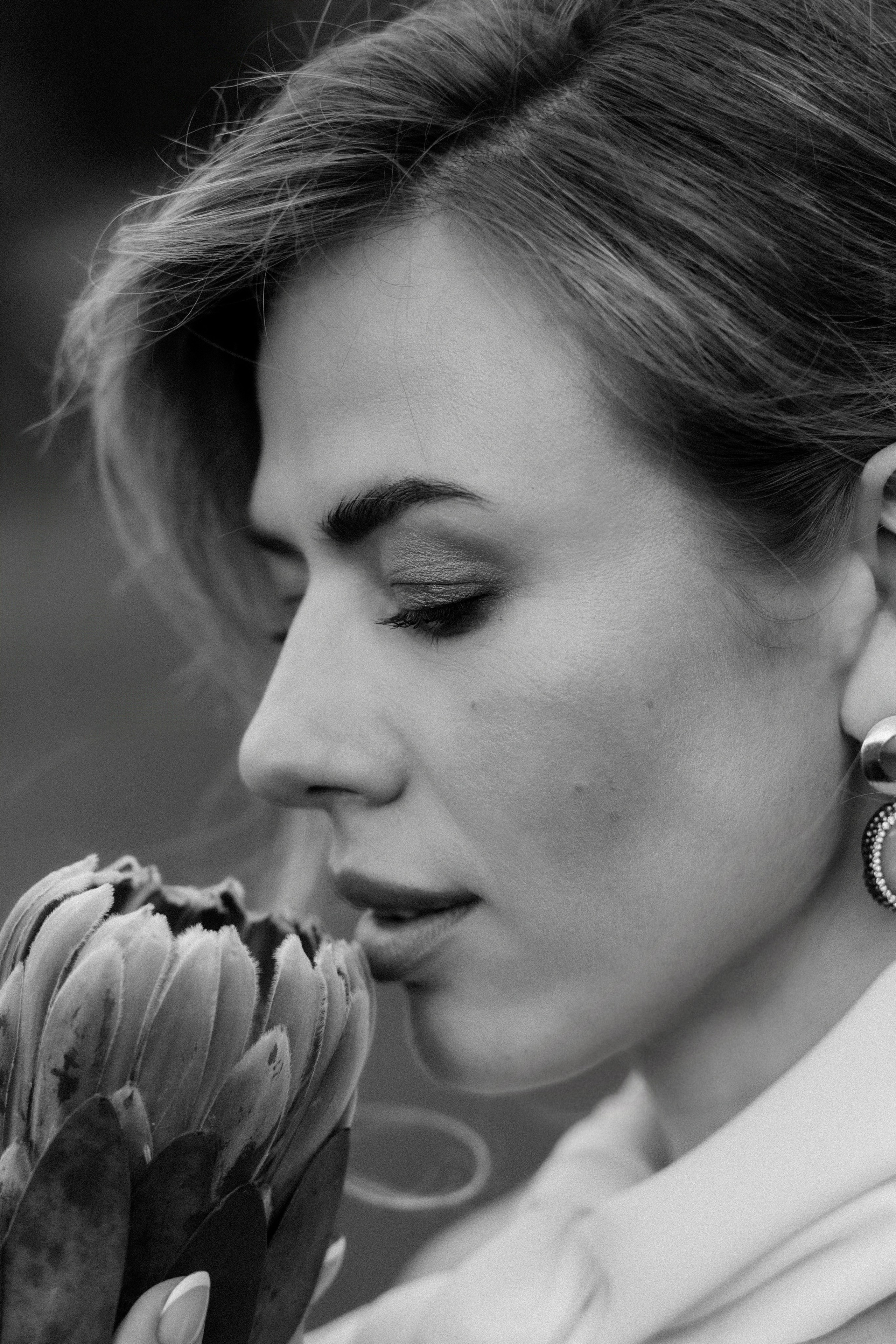 Bride story. Amazing photo session at a time convenient for you. Y